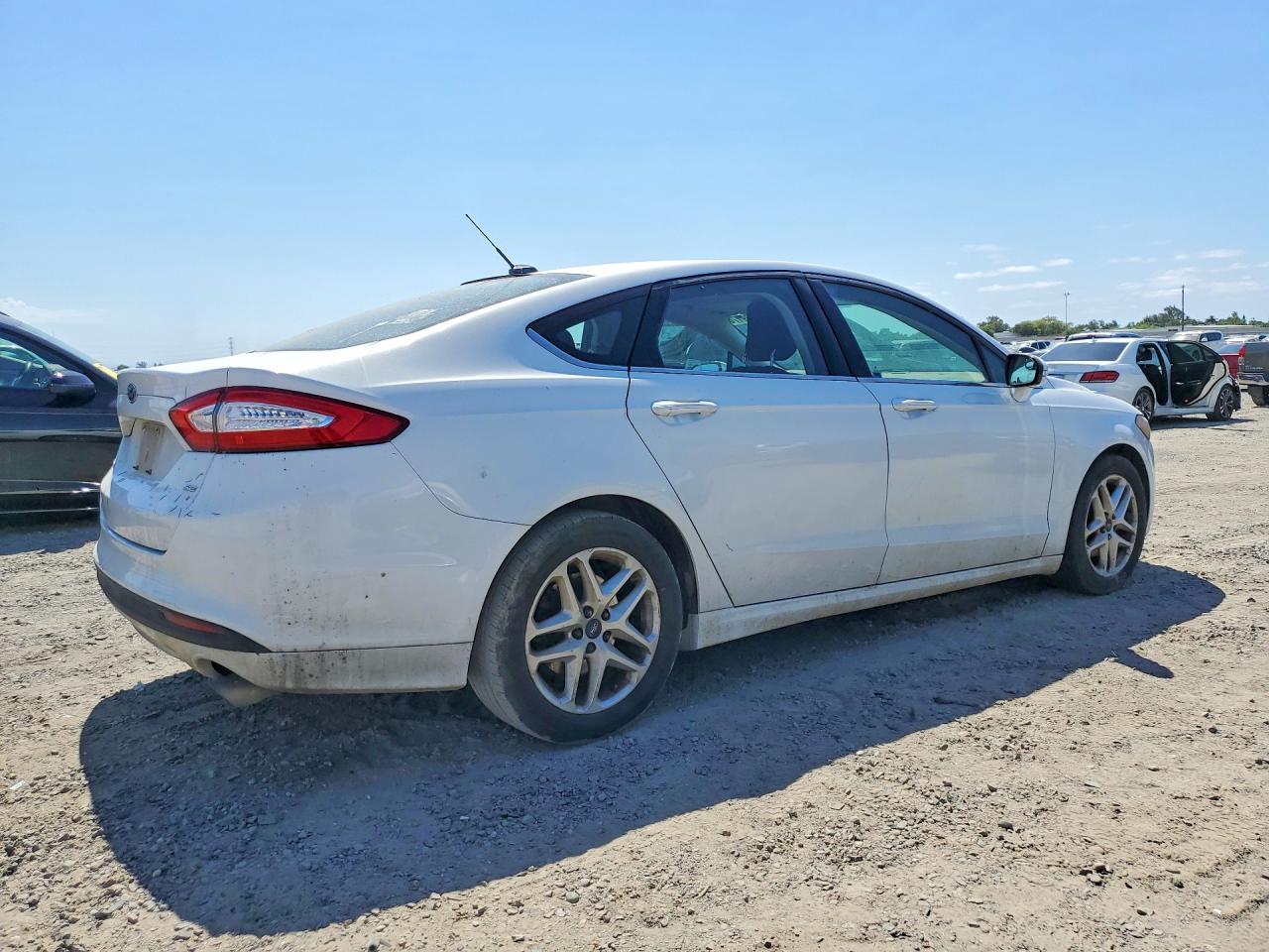 2014 Ford Fusion Se White vin: 3FA6P0H73ER394355