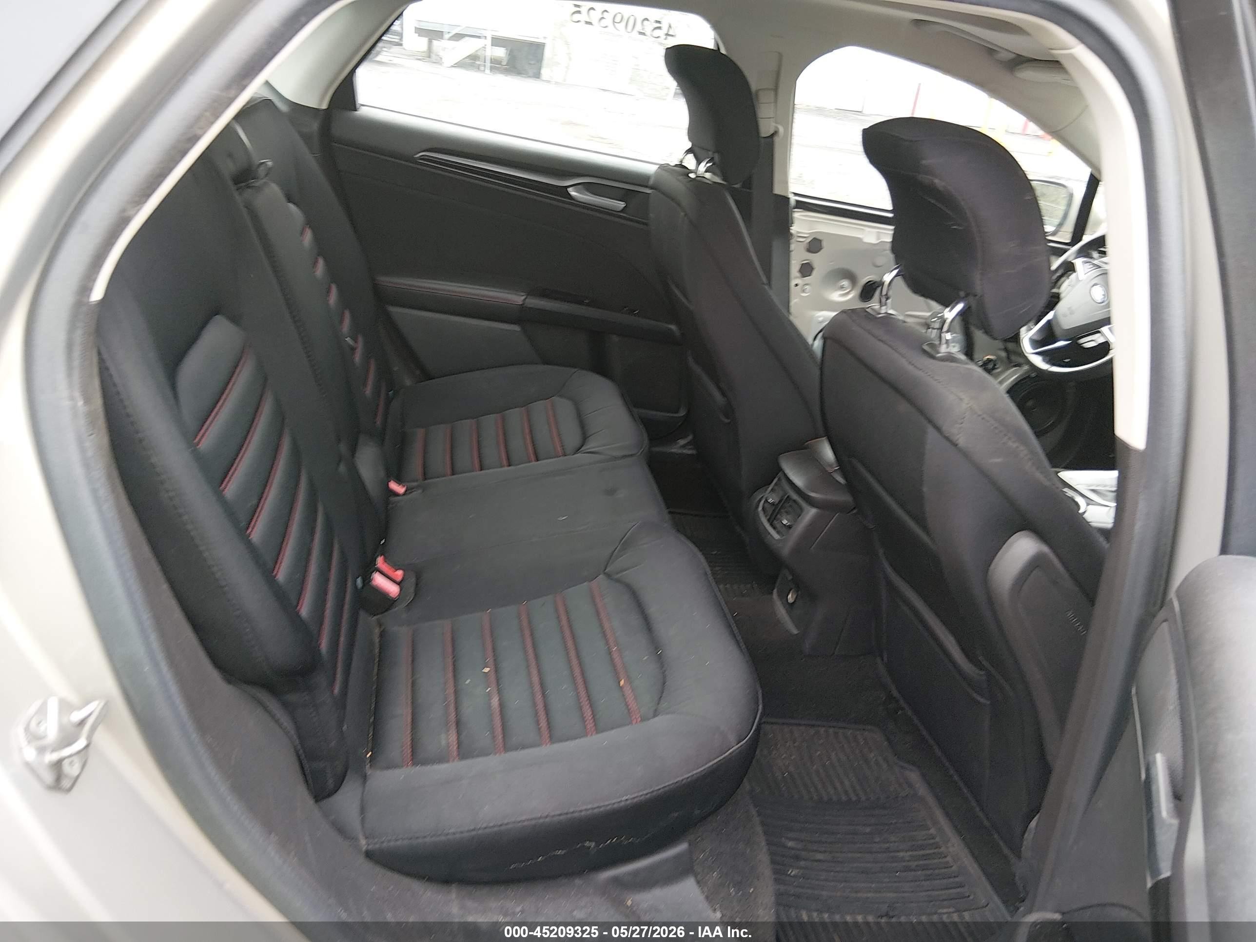 2015 Ford Fusion Se Gold vin: 3FA6P0H73FR109042
