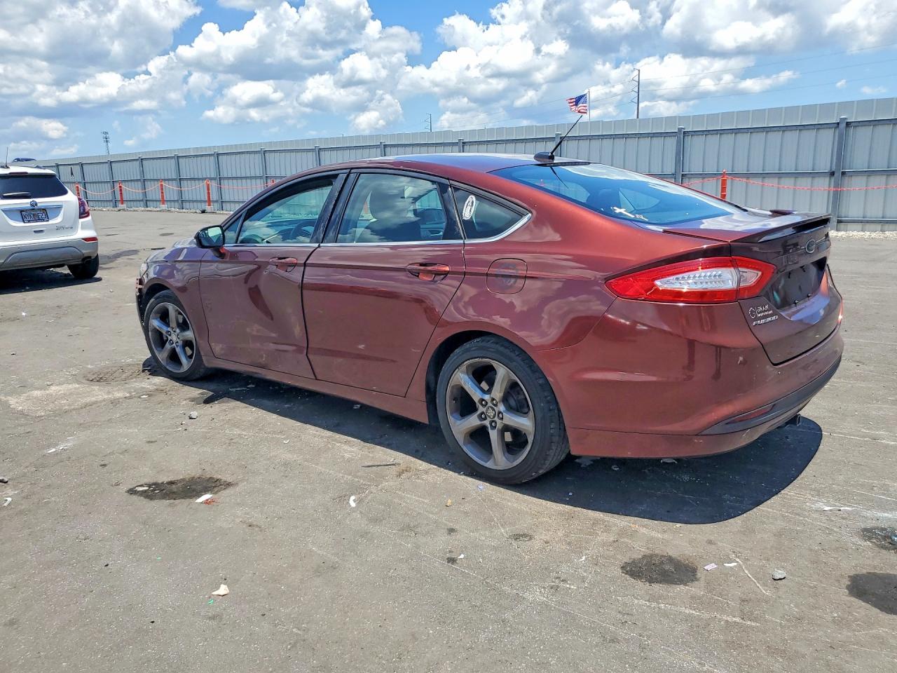 2015 Ford Fusion Se Burgundy vin: 3FA6P0H73FR176126