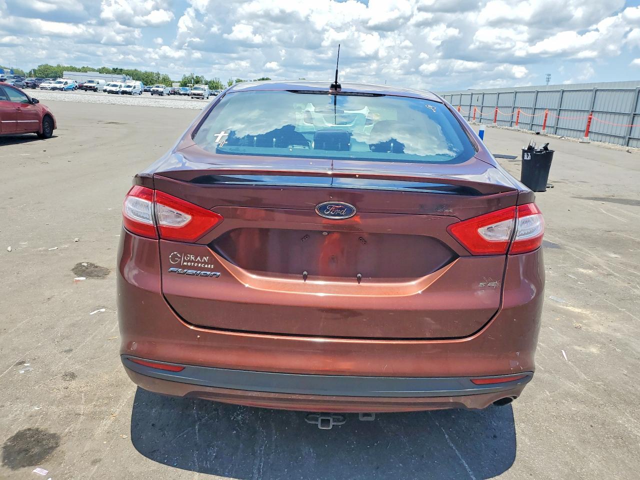 2015 Ford Fusion Se Burgundy vin: 3FA6P0H73FR176126