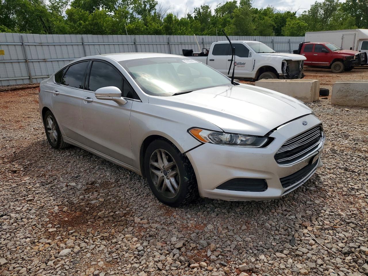2015 Ford Fusion Se Серебряный vin: 3FA6P0H73FR192696