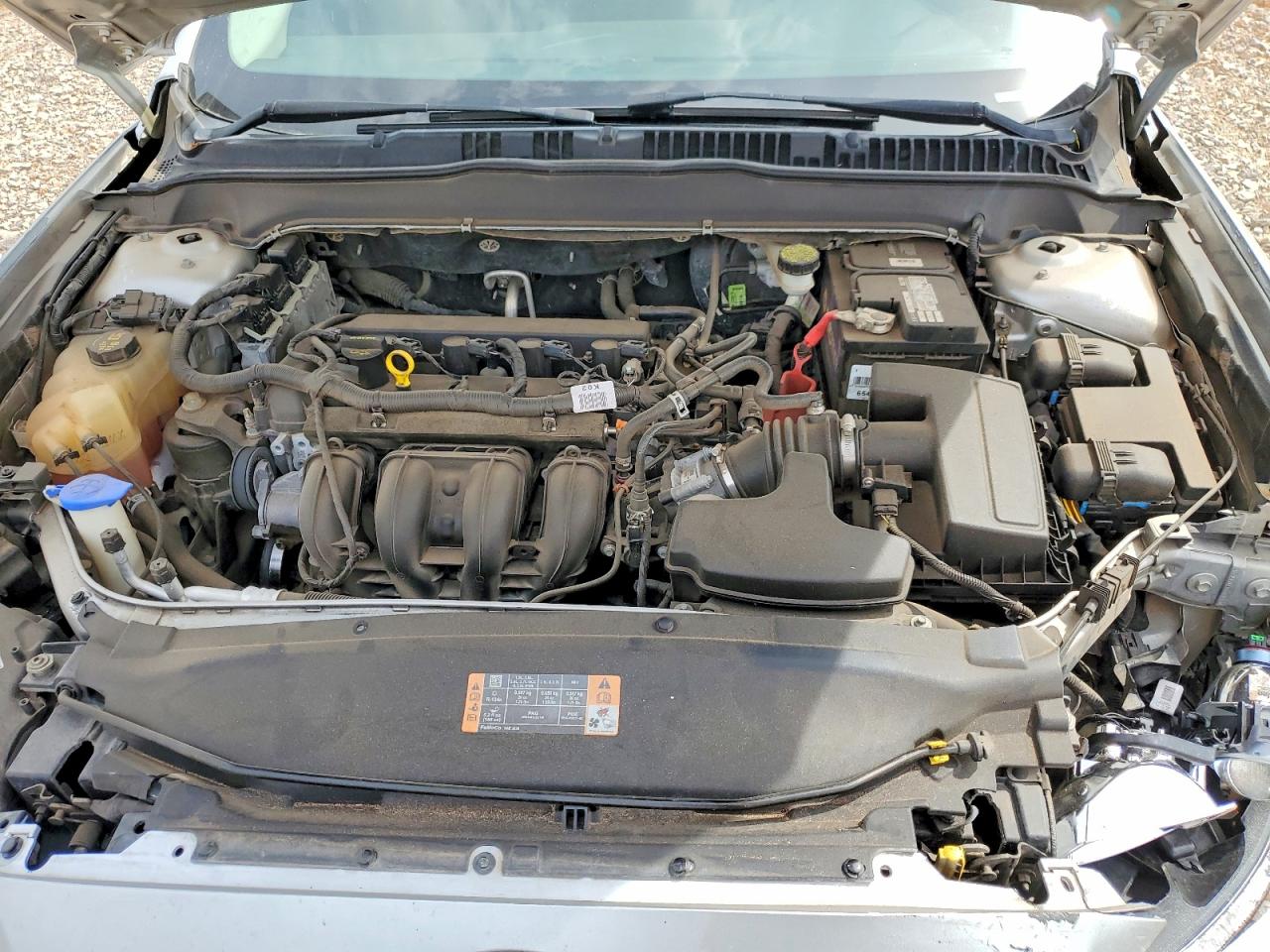 2015 Ford Fusion Se Серебряный vin: 3FA6P0H73FR192696