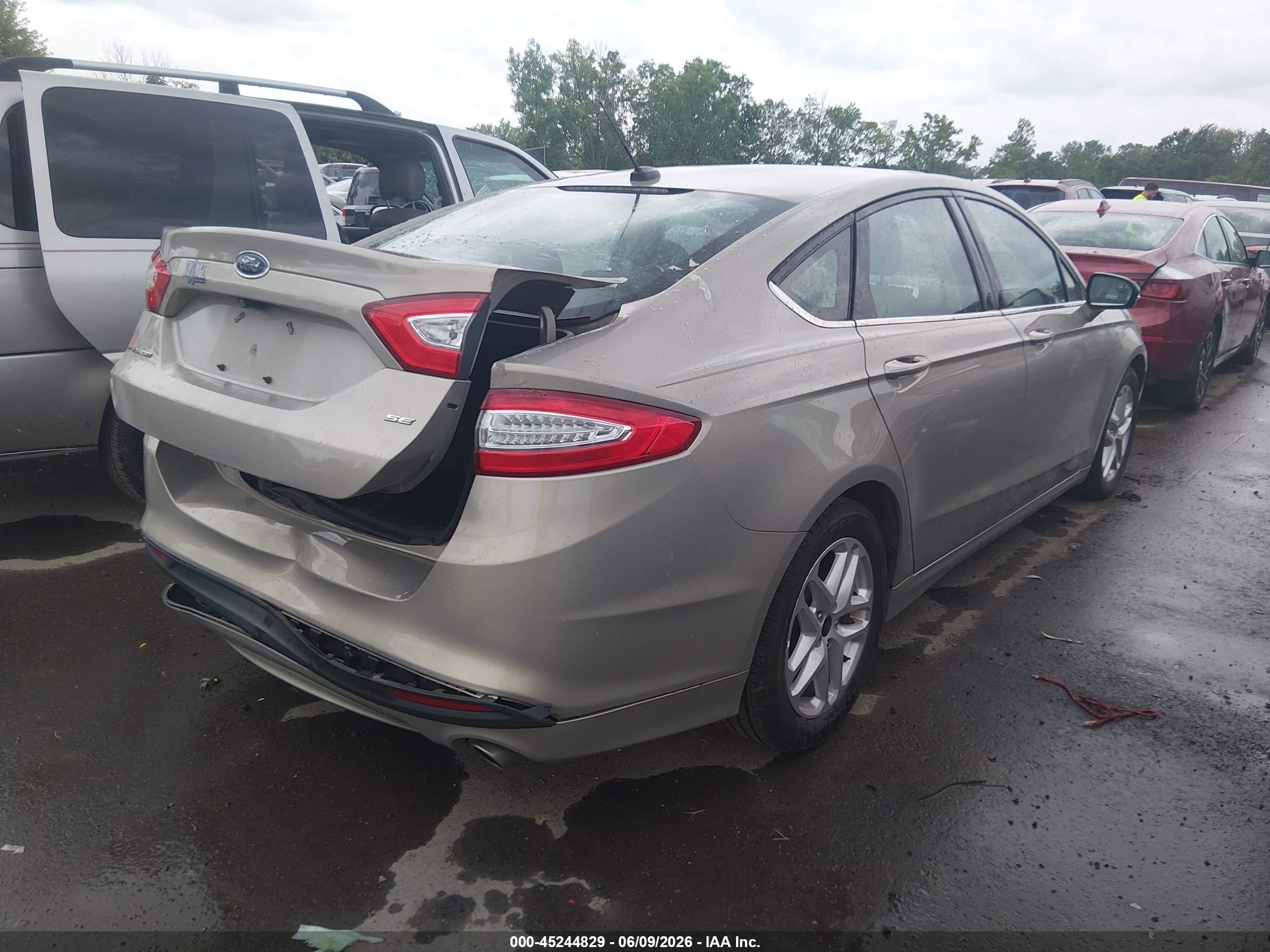 2015 Ford Fusion Se Tan vin: 3FA6P0H73FR262844