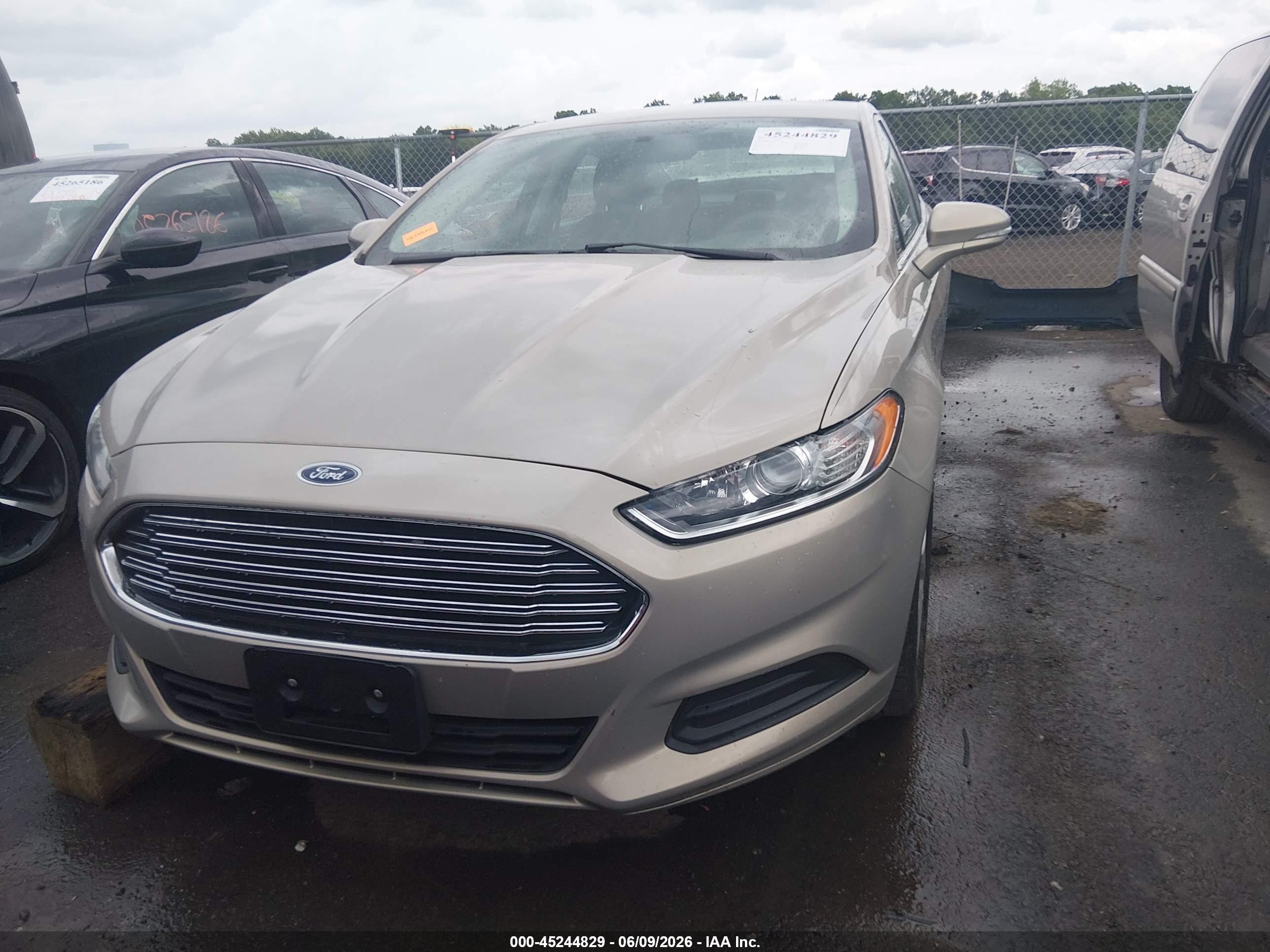 2015 Ford Fusion Se Tan vin: 3FA6P0H73FR262844