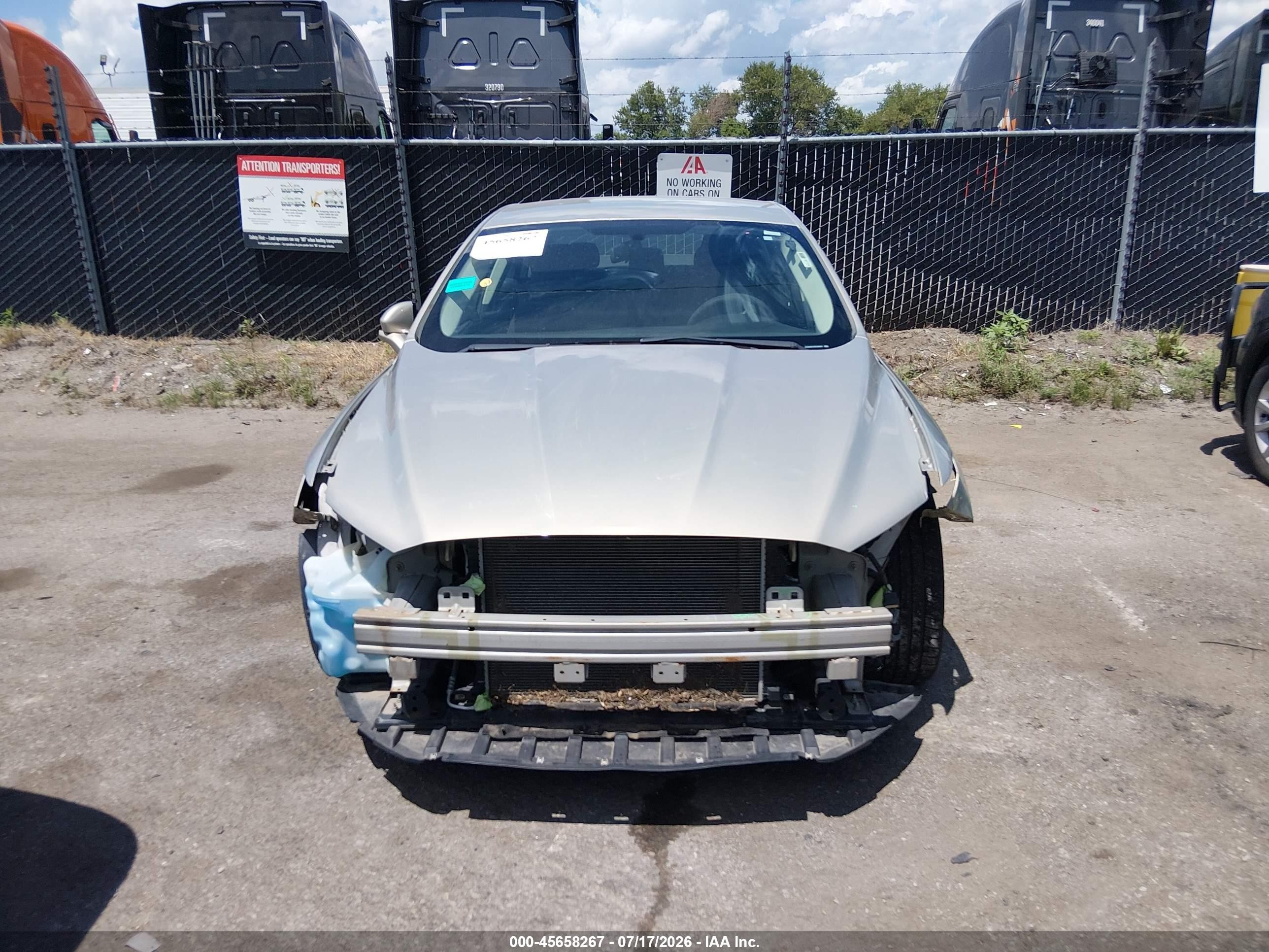2015 Ford Fusion Se Gold vin: 3FA6P0H73FR305062
