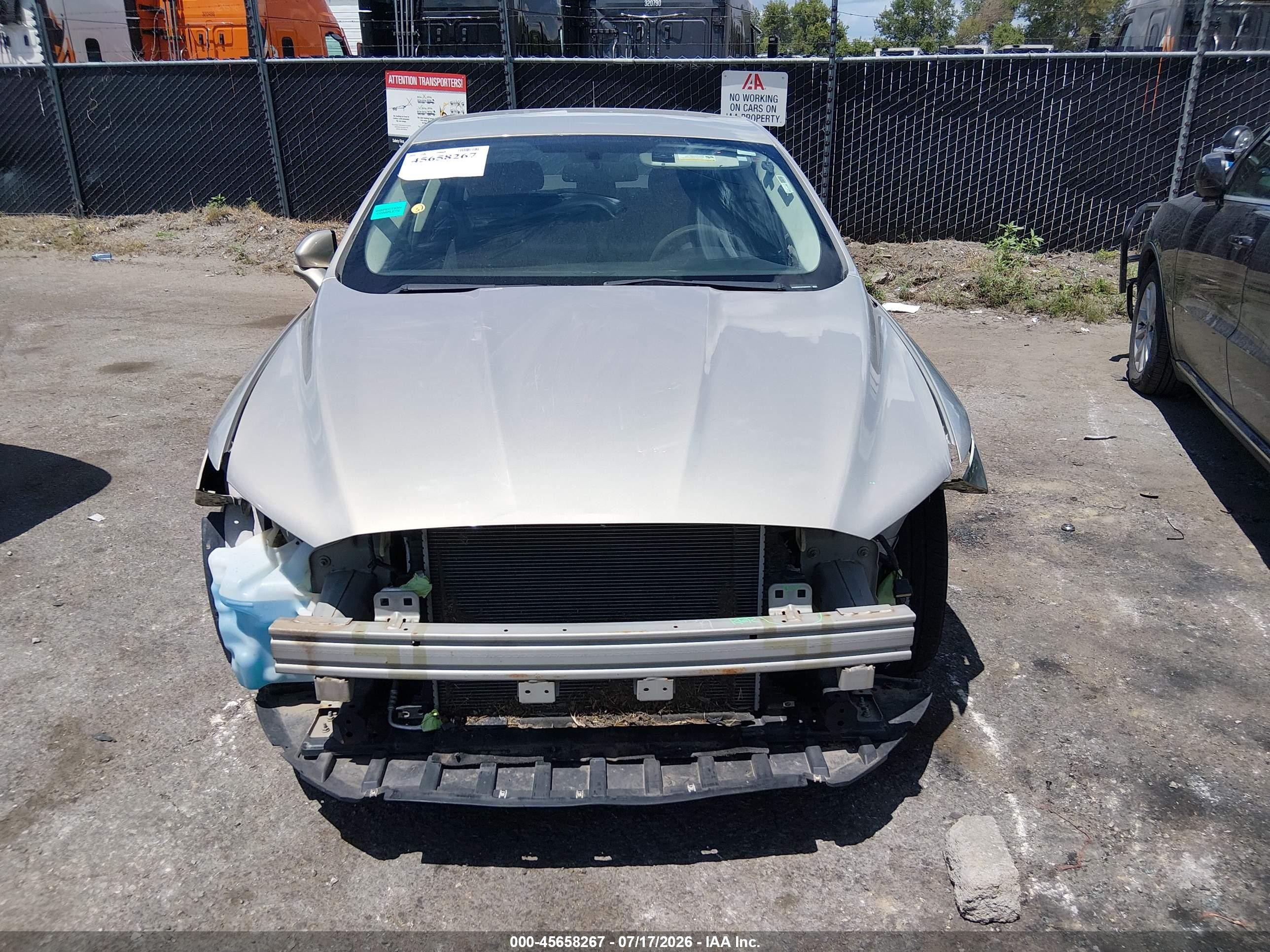 2015 Ford Fusion Se Gold vin: 3FA6P0H73FR305062