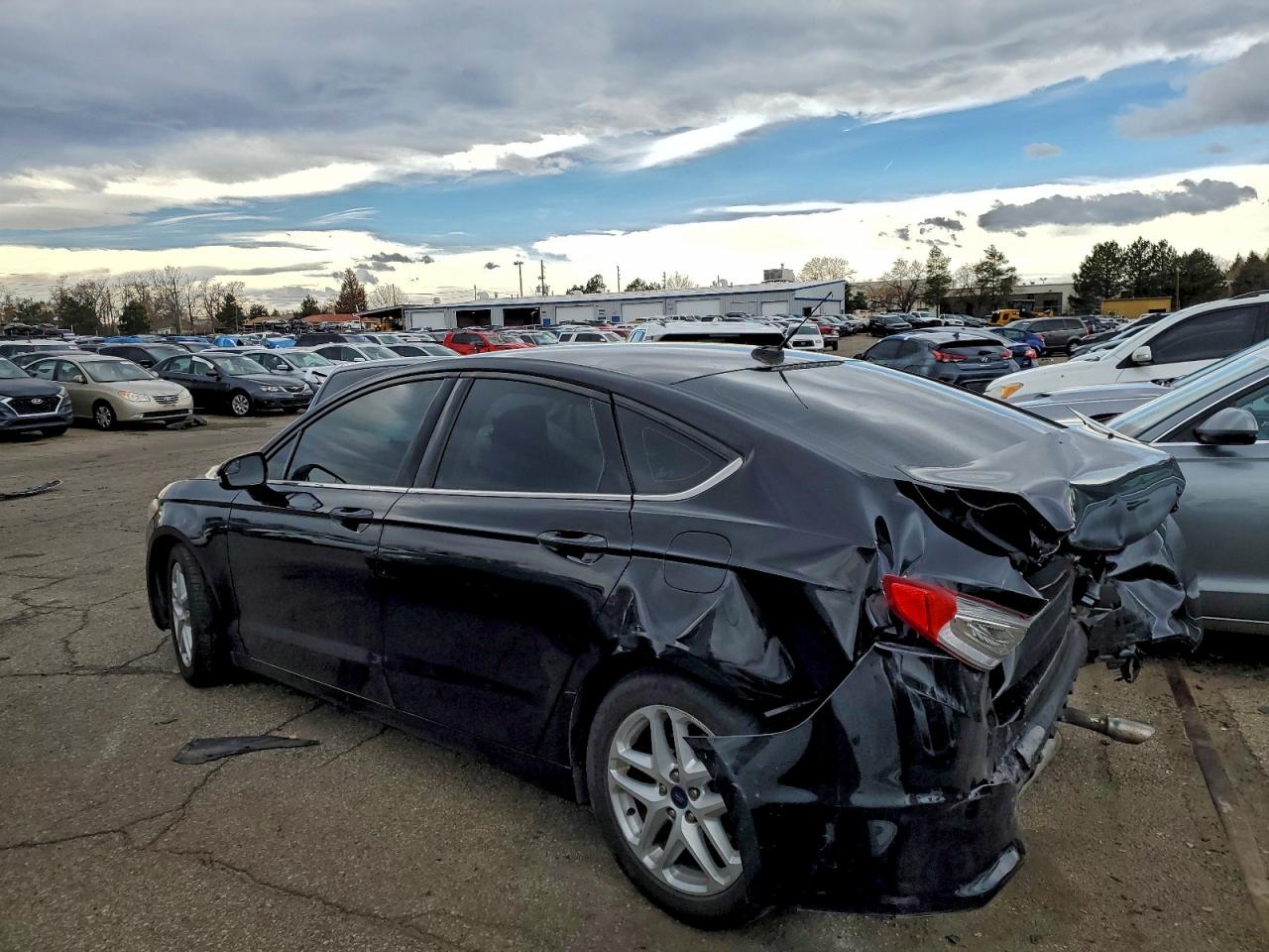 2016 Ford Fusion Se Black vin: 3FA6P0H73GR111164