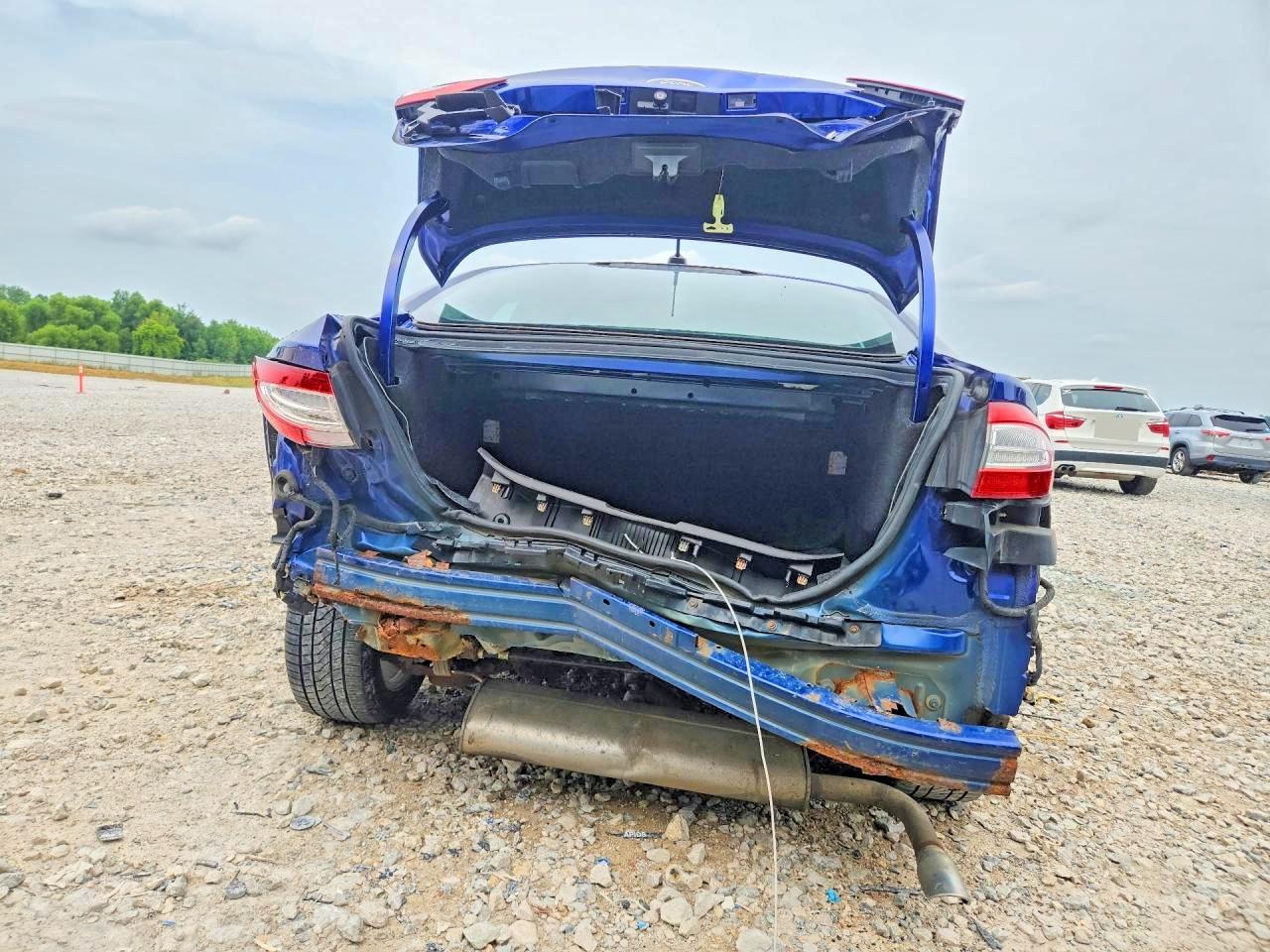 2016 Ford Fusion Se Синий vin: 3FA6P0H73GR388283