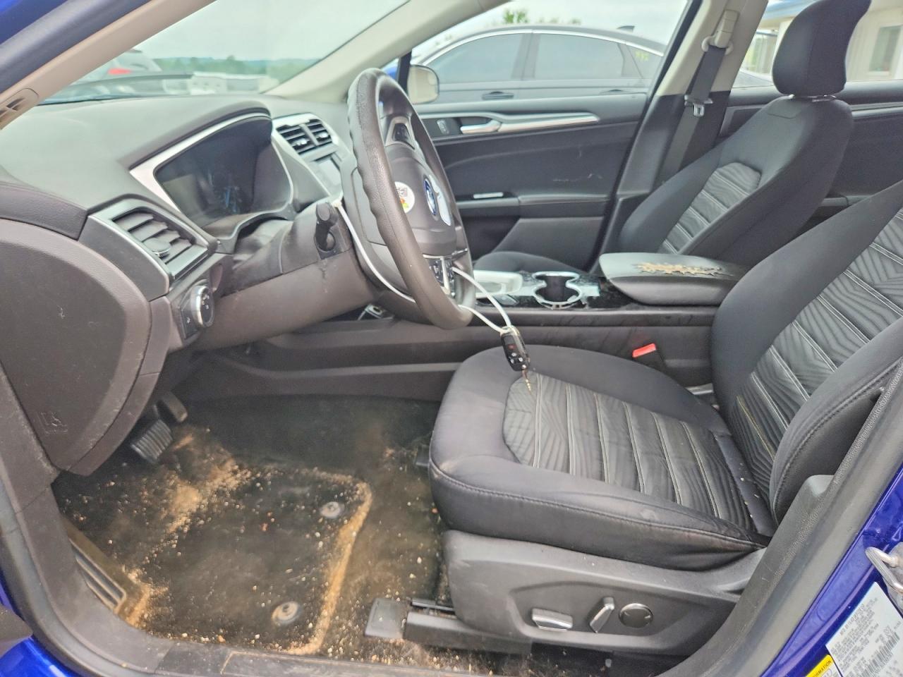 2016 Ford Fusion Se Синий vin: 3FA6P0H73GR388283