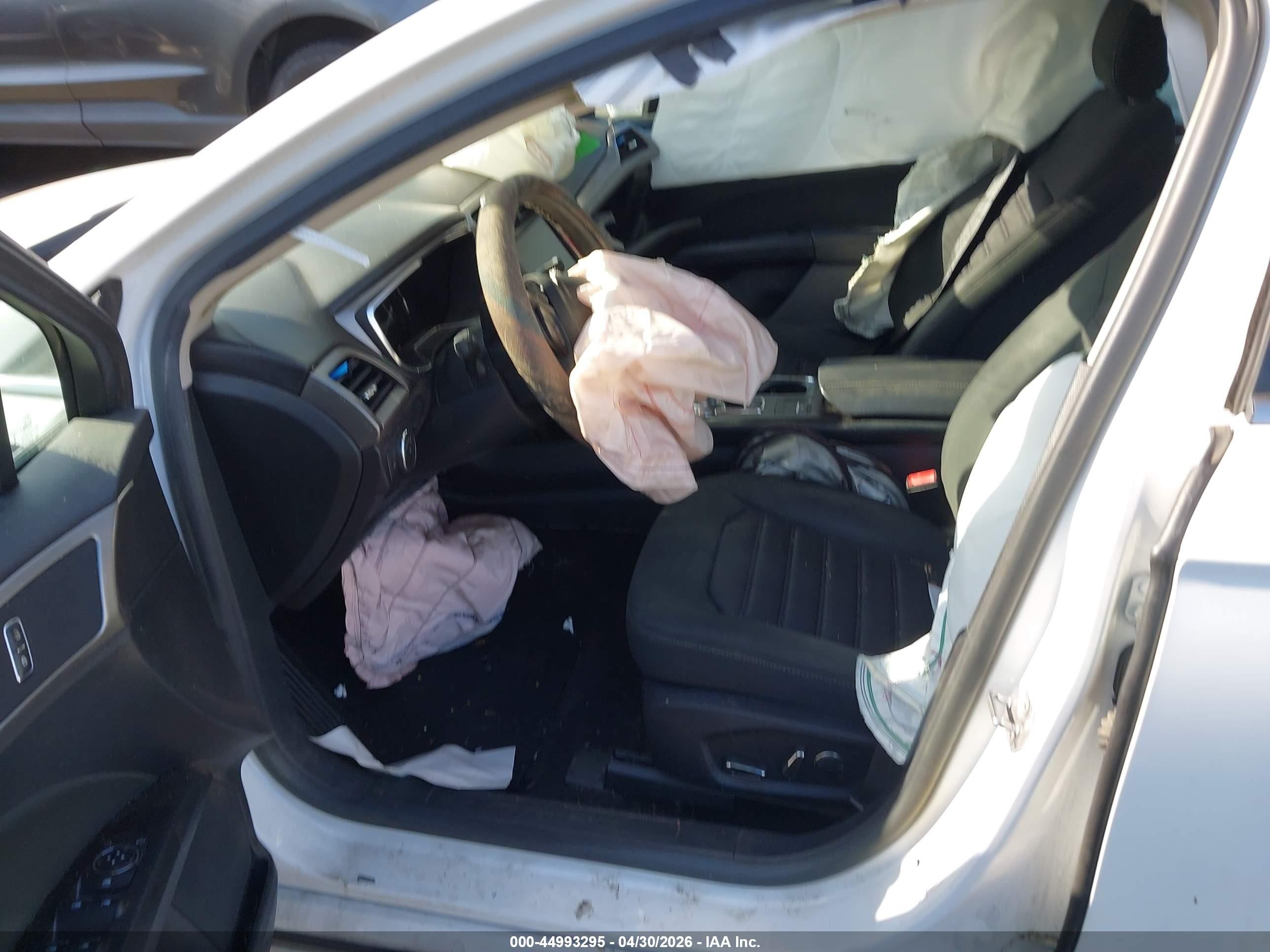 2017 Ford Fusion Se White vin: 3FA6P0H73HR398944