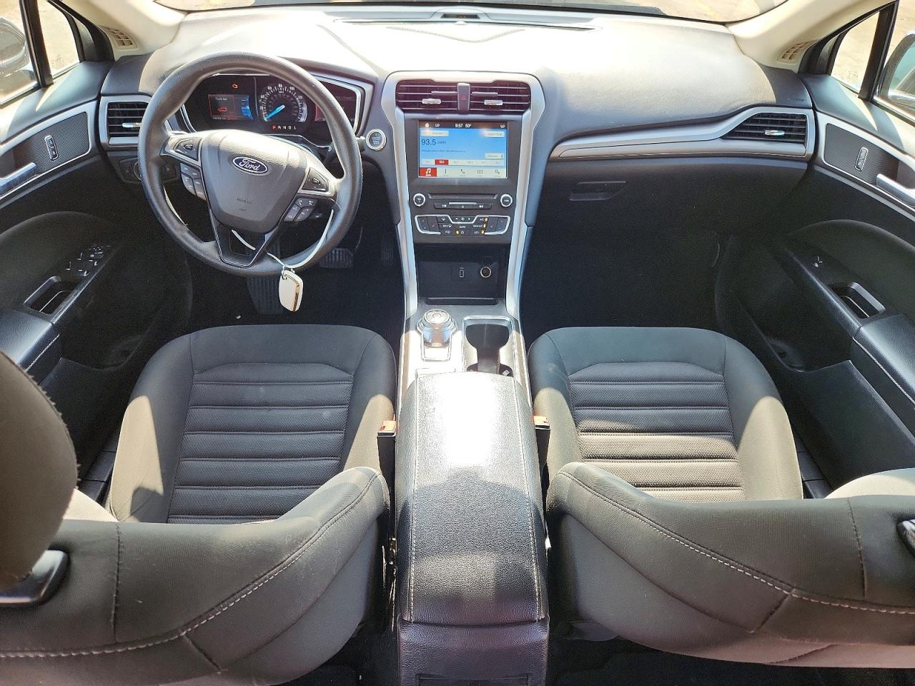 2017 Ford Fusion Se Black vin: 3FA6P0H73HR415466