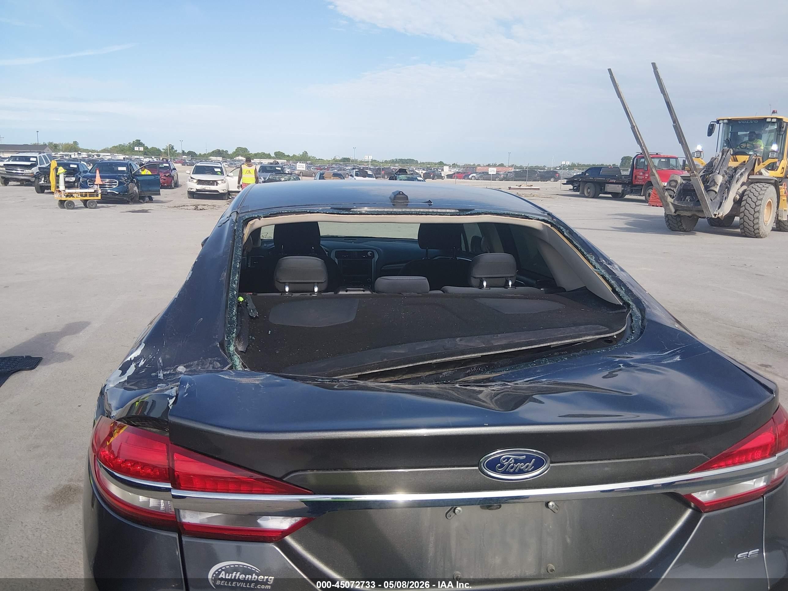 2018 Ford Fusion Se Black vin: 3FA6P0H73JR180170