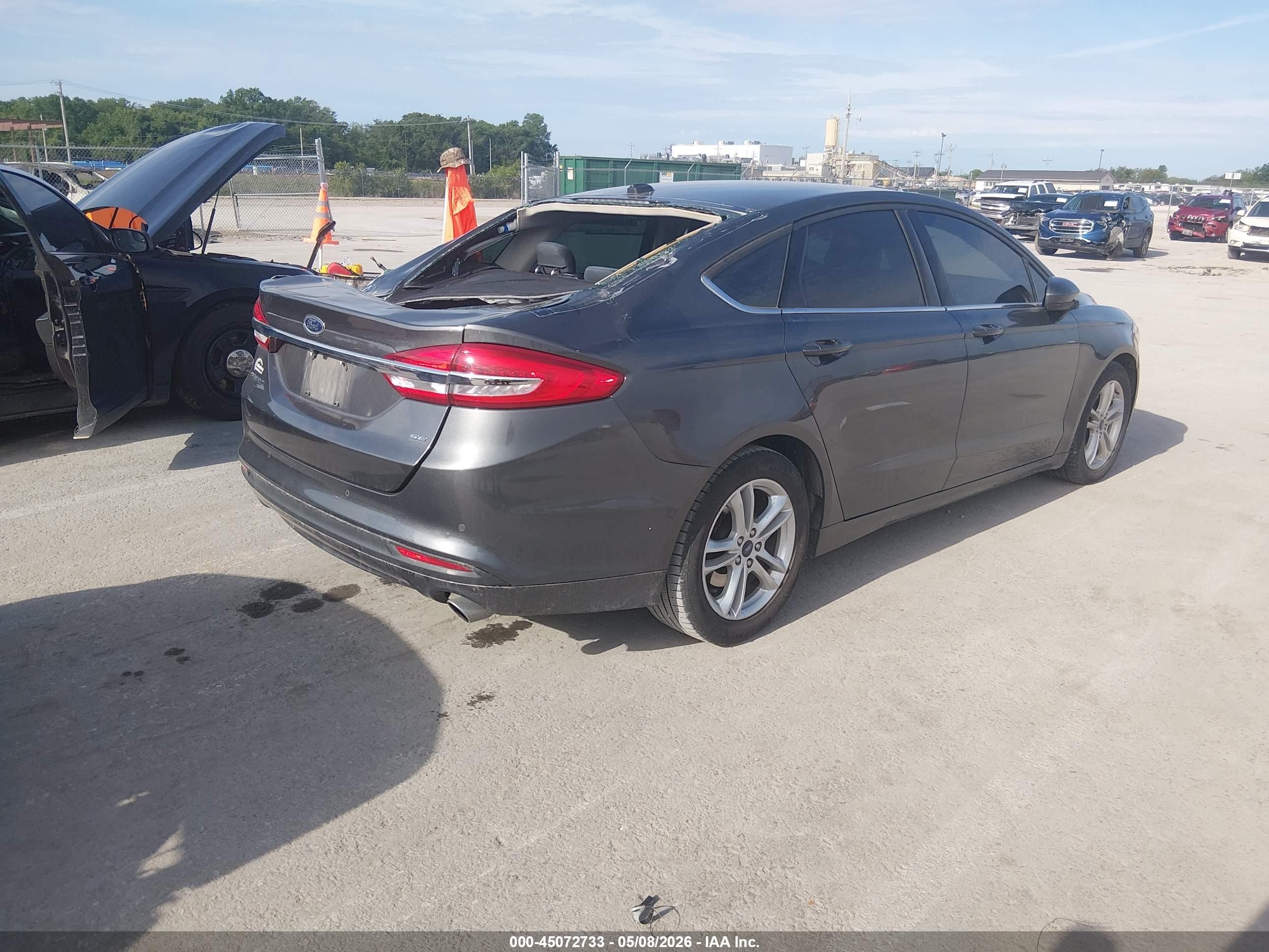 2018 Ford Fusion Se Black vin: 3FA6P0H73JR180170