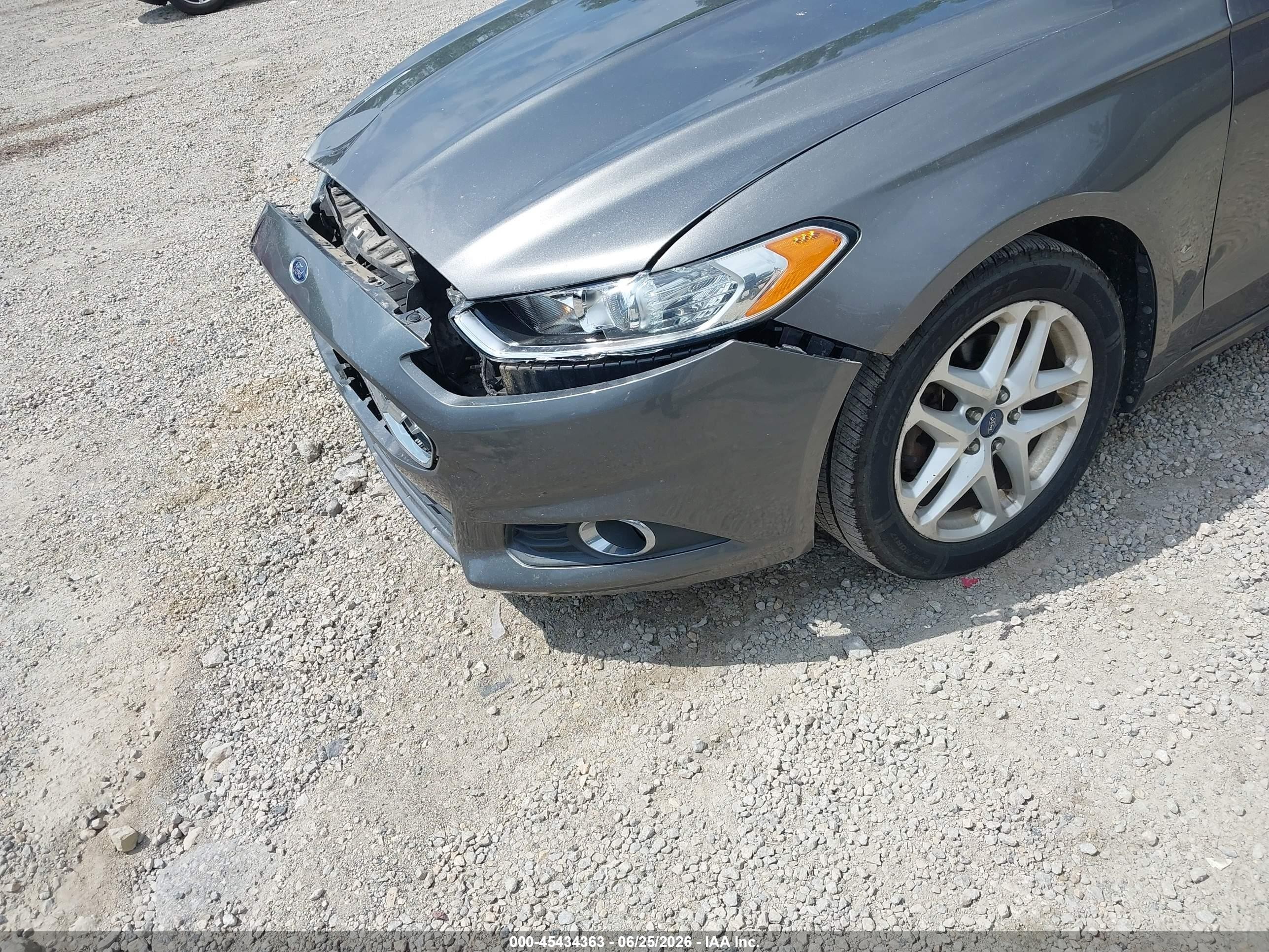 2013 Ford Fusion Se Gray vin: 3FA6P0H74DR123772