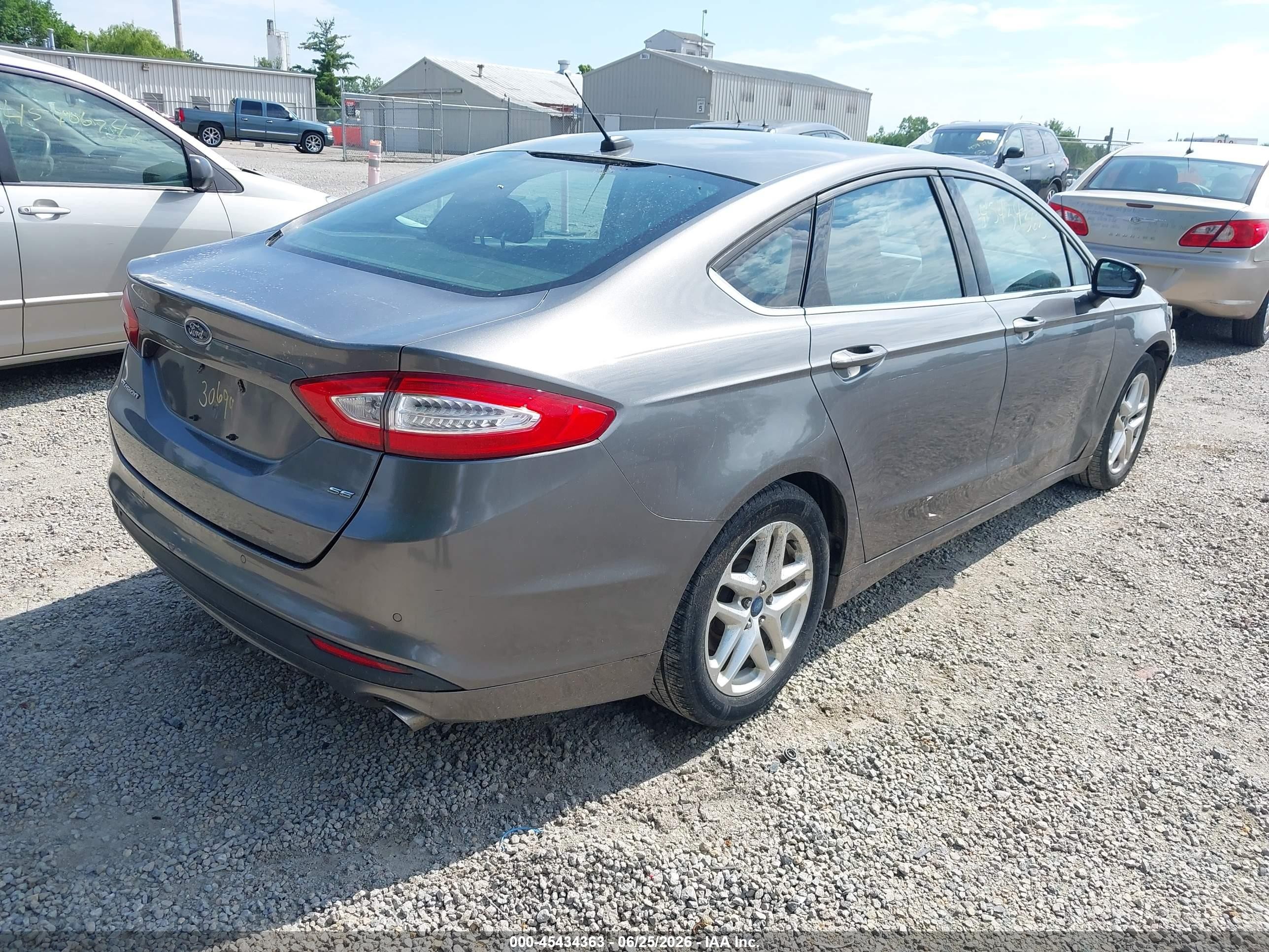 2013 Ford Fusion Se Gray vin: 3FA6P0H74DR123772
