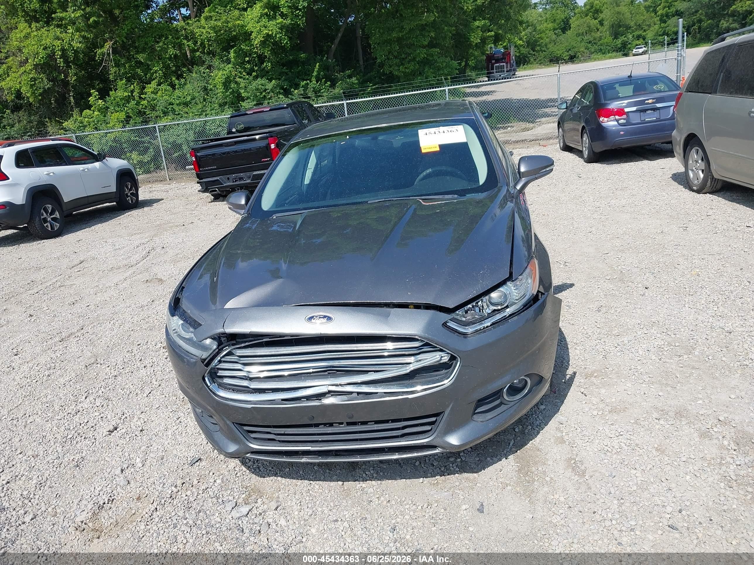 2013 Ford Fusion Se Gray vin: 3FA6P0H74DR123772