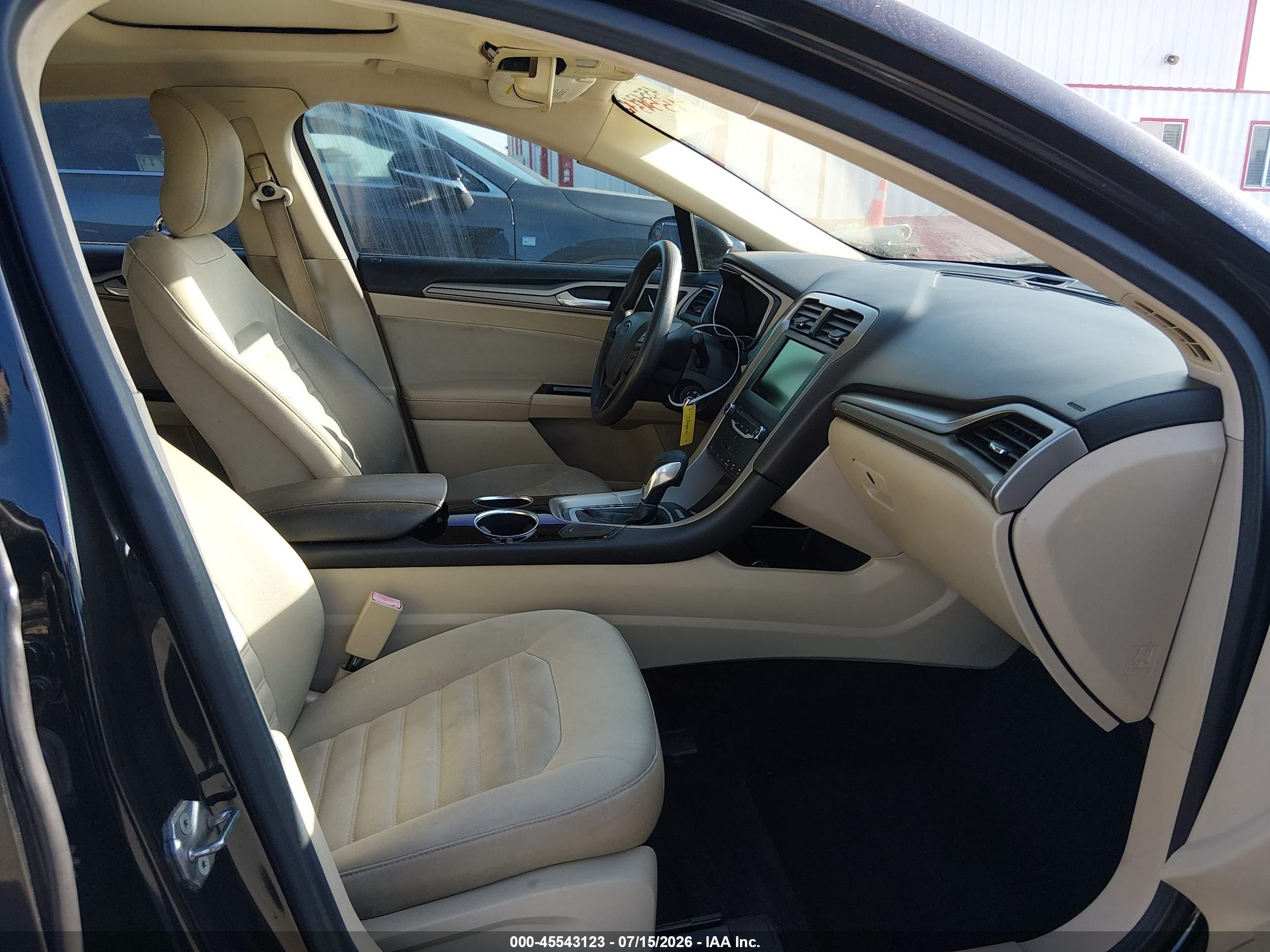 2013 Ford Fusion Se Черный vin: 3FA6P0H74DR137963
