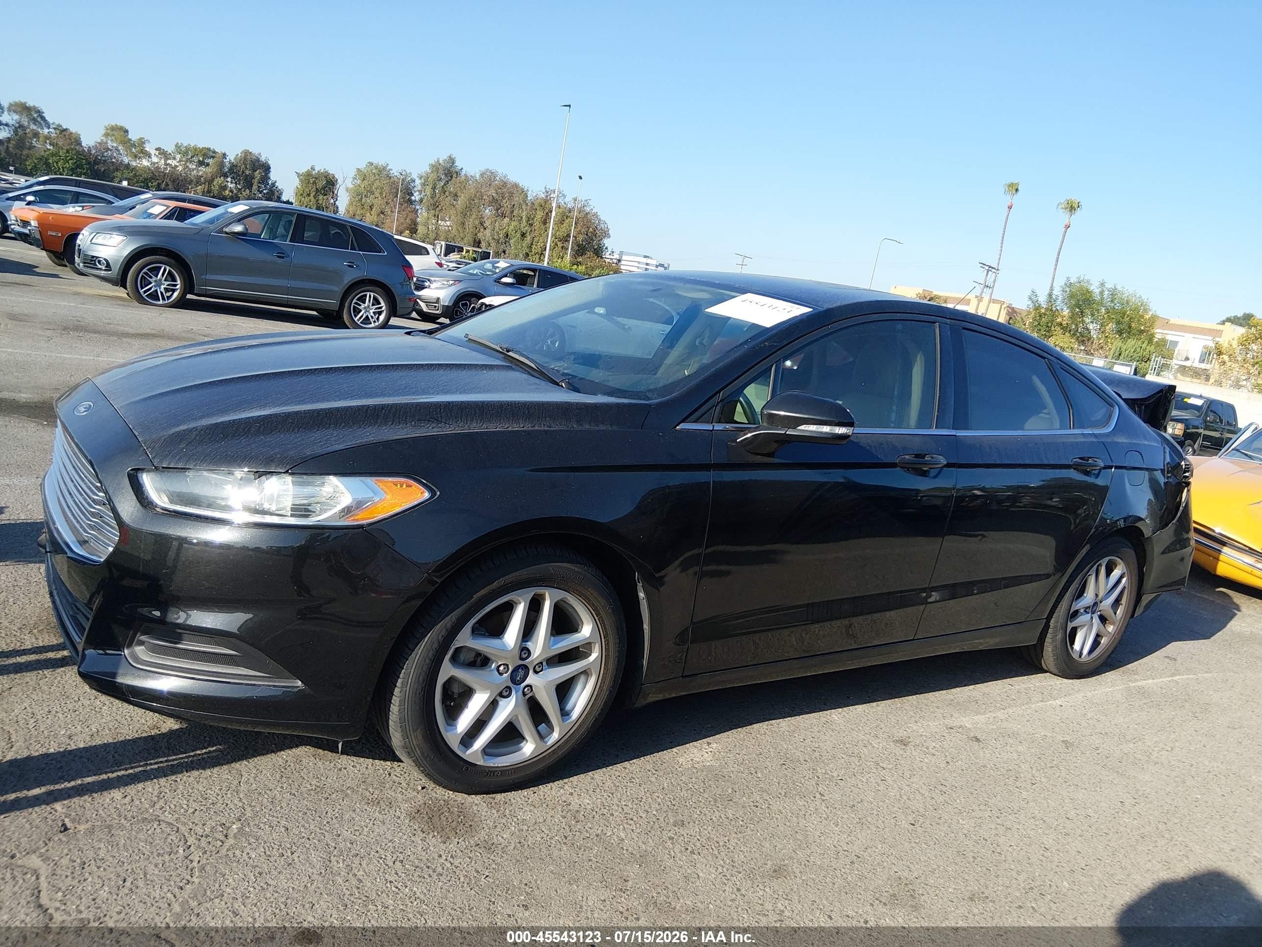 2013 Ford Fusion Se Черный vin: 3FA6P0H74DR137963