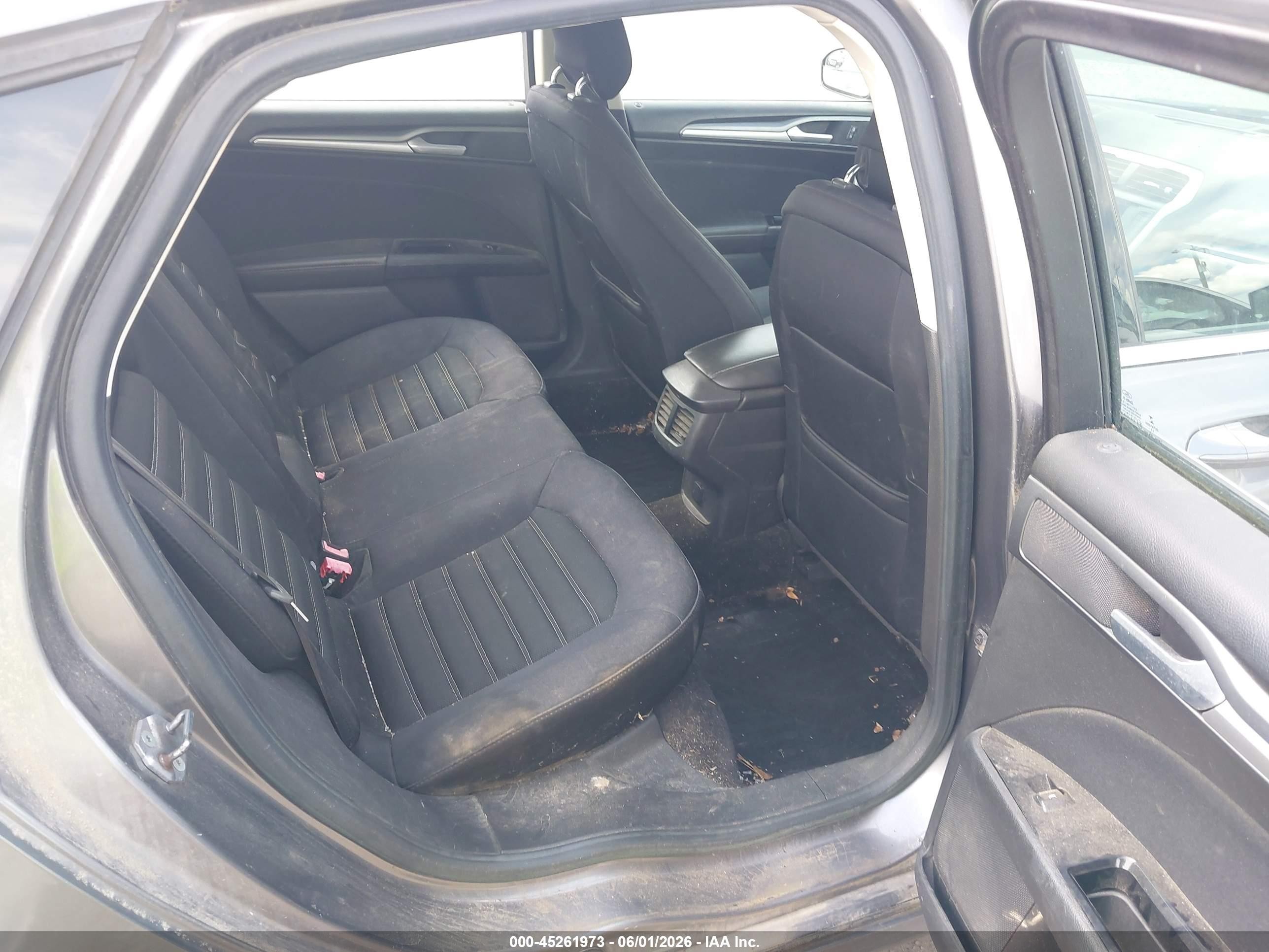 2013 Ford Fusion Se Gray vin: 3FA6P0H74DR141351
