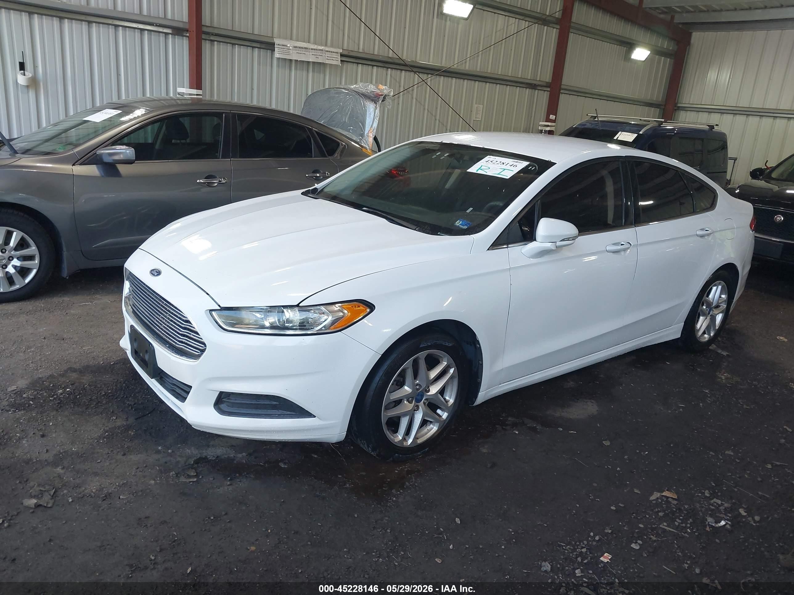 2013 Ford Fusion Se White vin: 3FA6P0H74DR160255