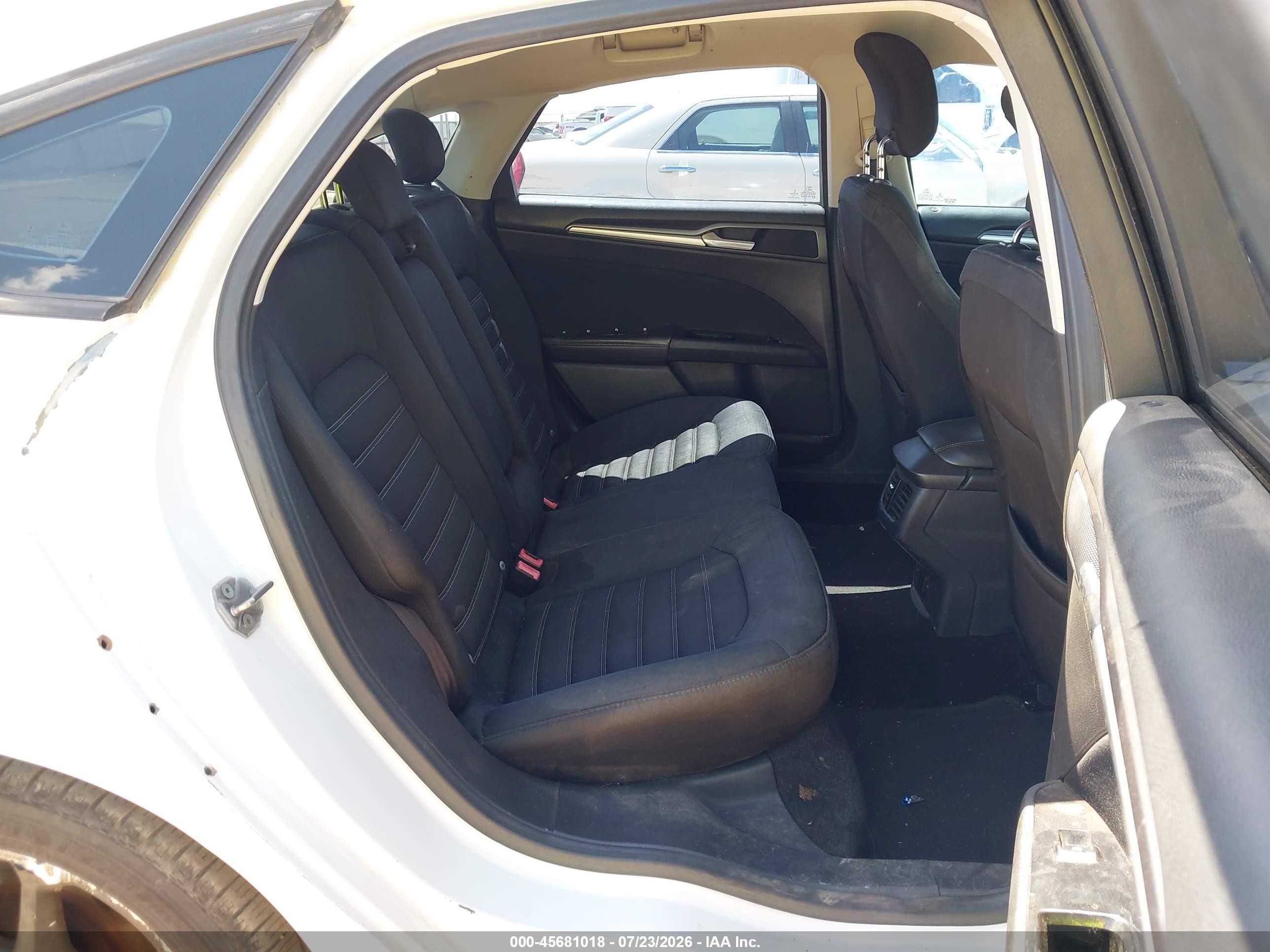 2013 Ford Fusion Se White vin: 3FA6P0H74DR170428