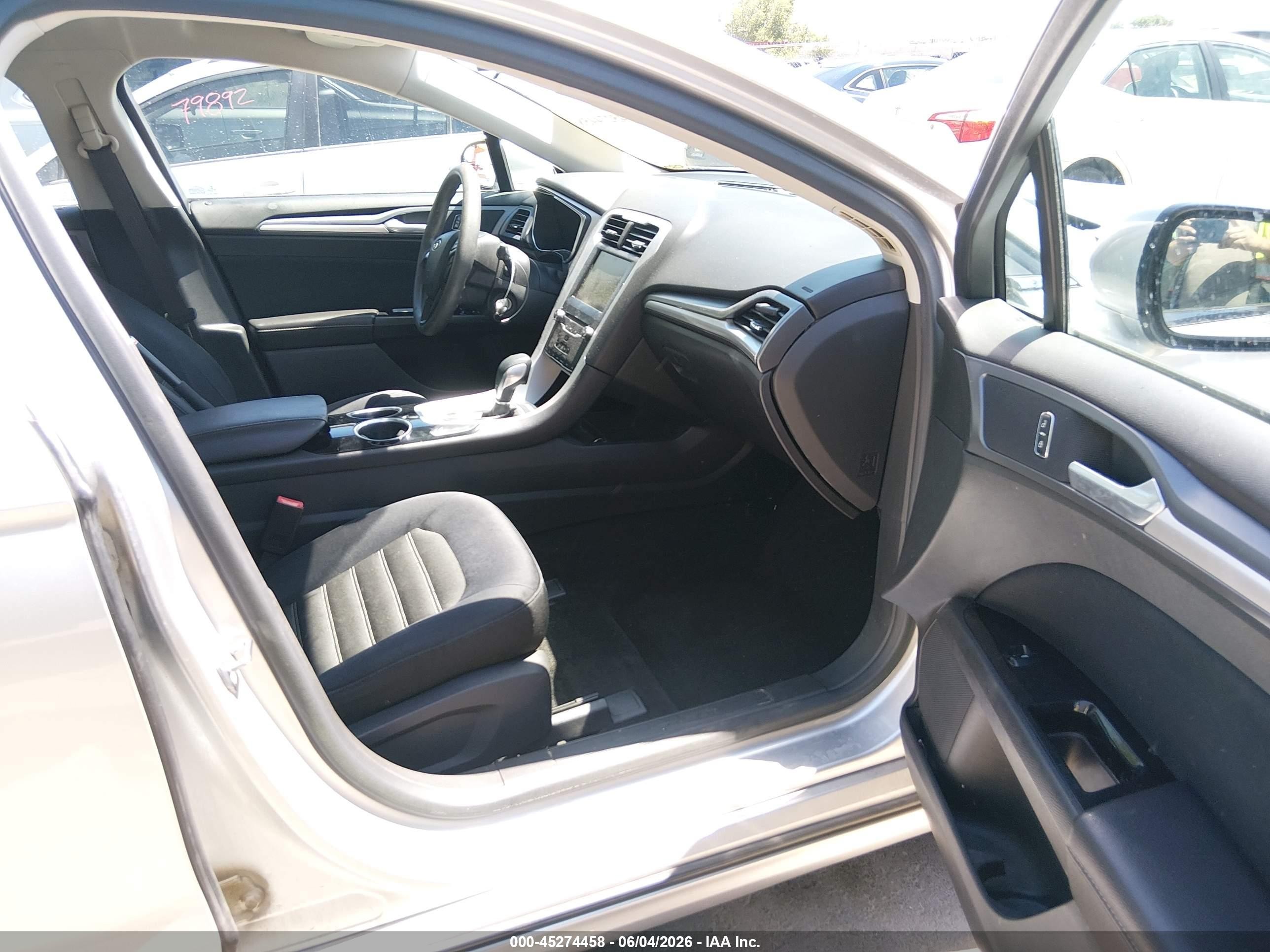 2013 Ford Fusion Se Silver vin: 3FA6P0H74DR177976