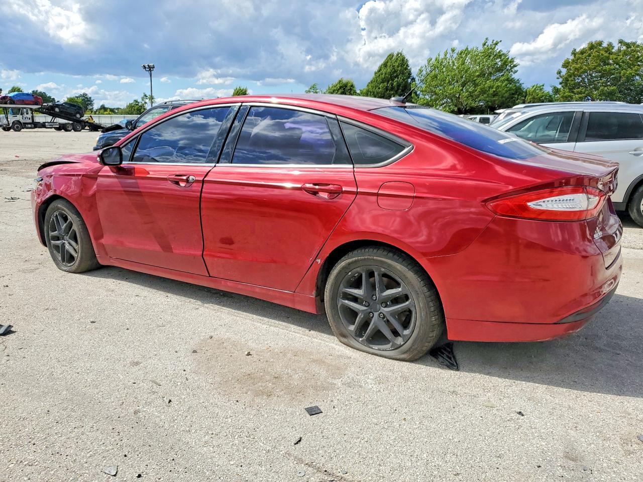 2013 Ford Fusion Red vin: 3FA6P0H74DR331084