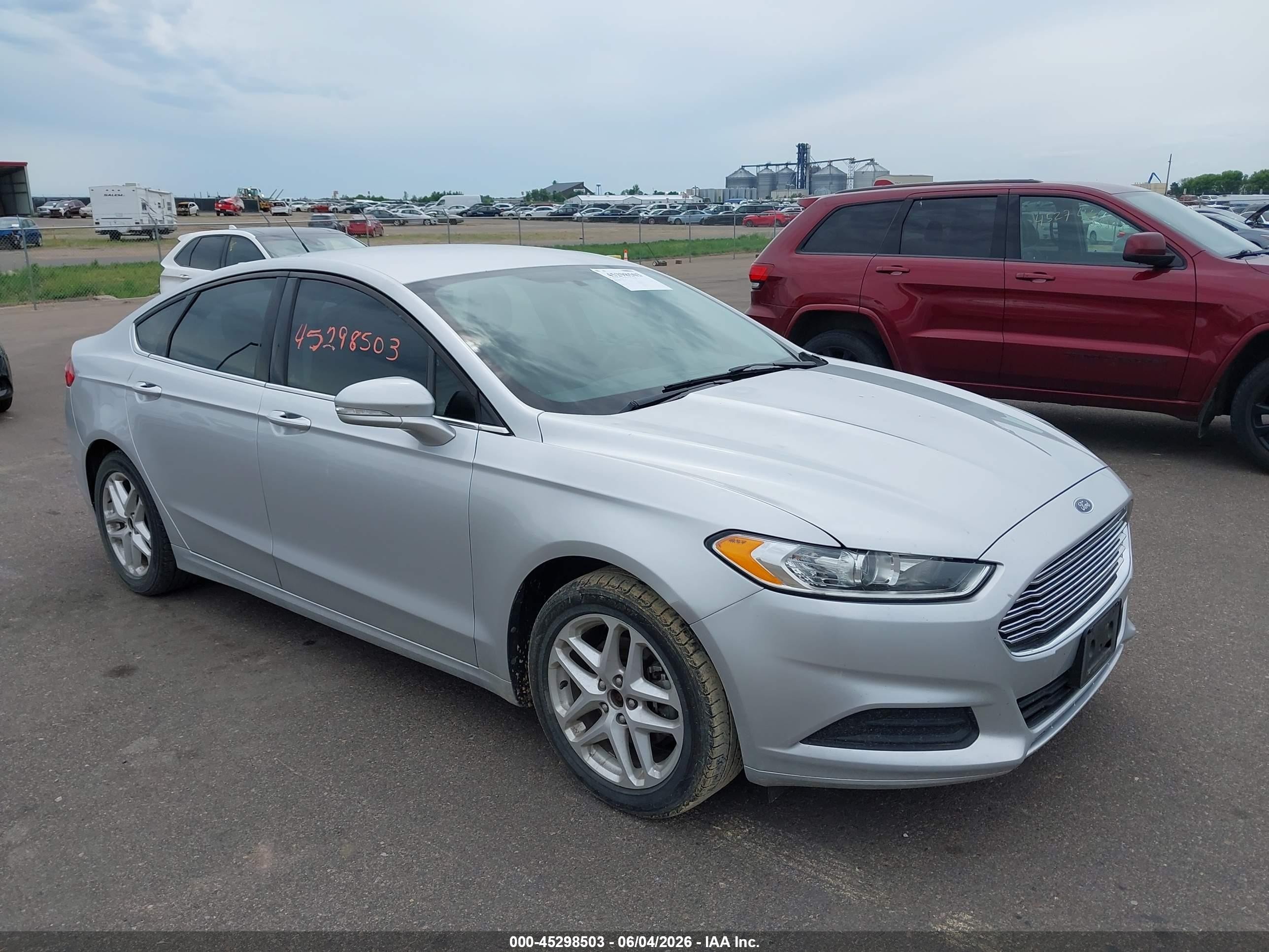 2014 Ford Fusion Se Silver vin: 3FA6P0H74ER127015