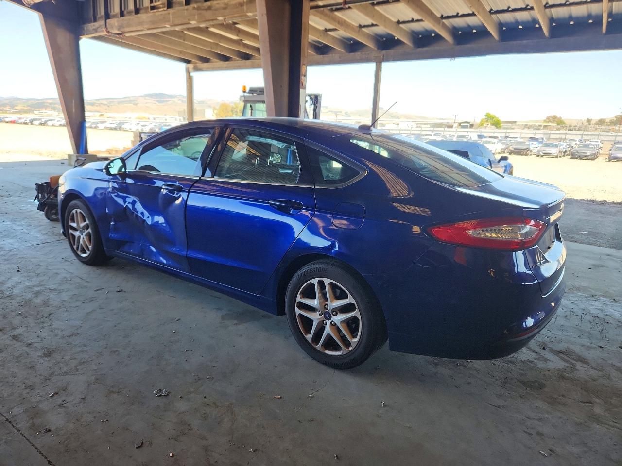 2014 Ford Fusion Se Синий vin: 3FA6P0H74ER170446