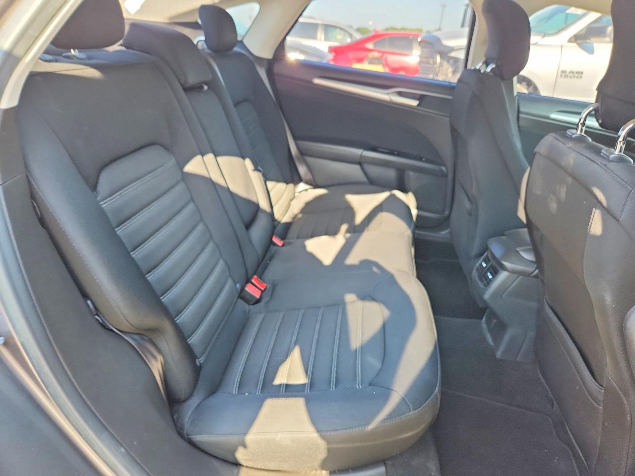 2014 Ford Fusion Se Gray vin: 3FA6P0H74ER256517