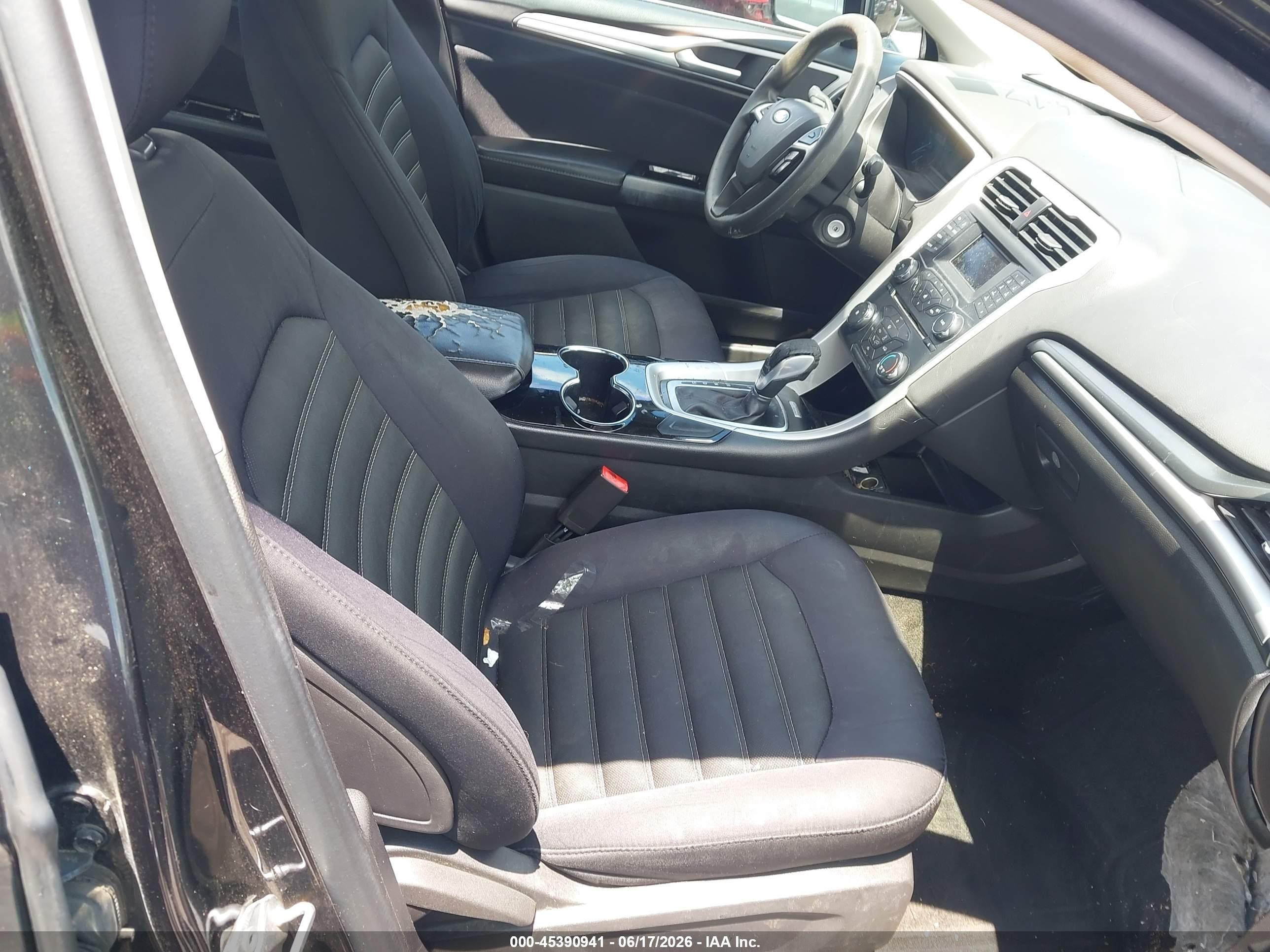 2014 Ford Fusion Se Black vin: 3FA6P0H74ER318403