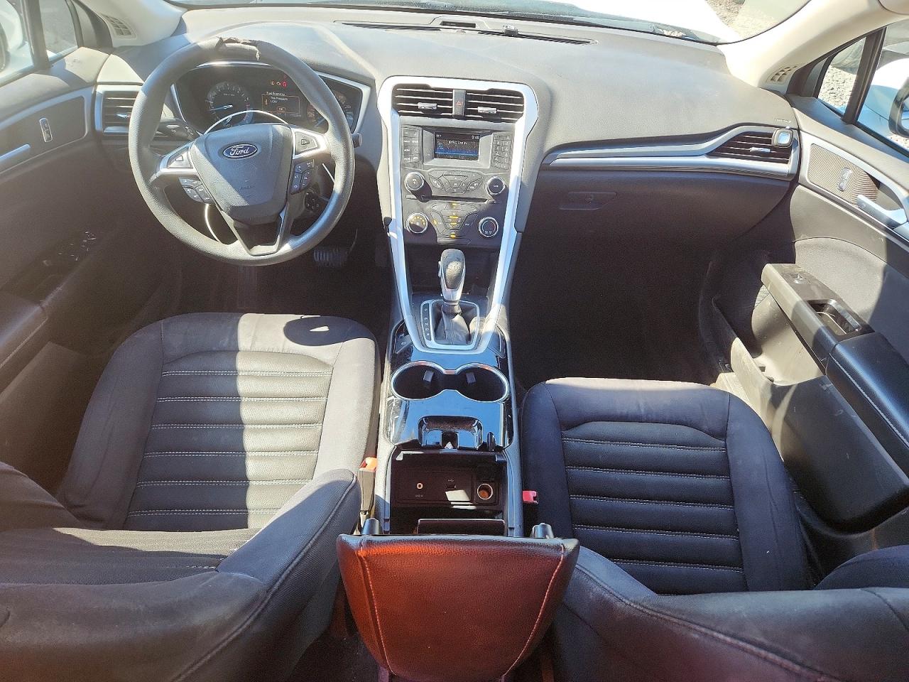 2014 Ford Fusion Se White vin: 3FA6P0H74ER323018