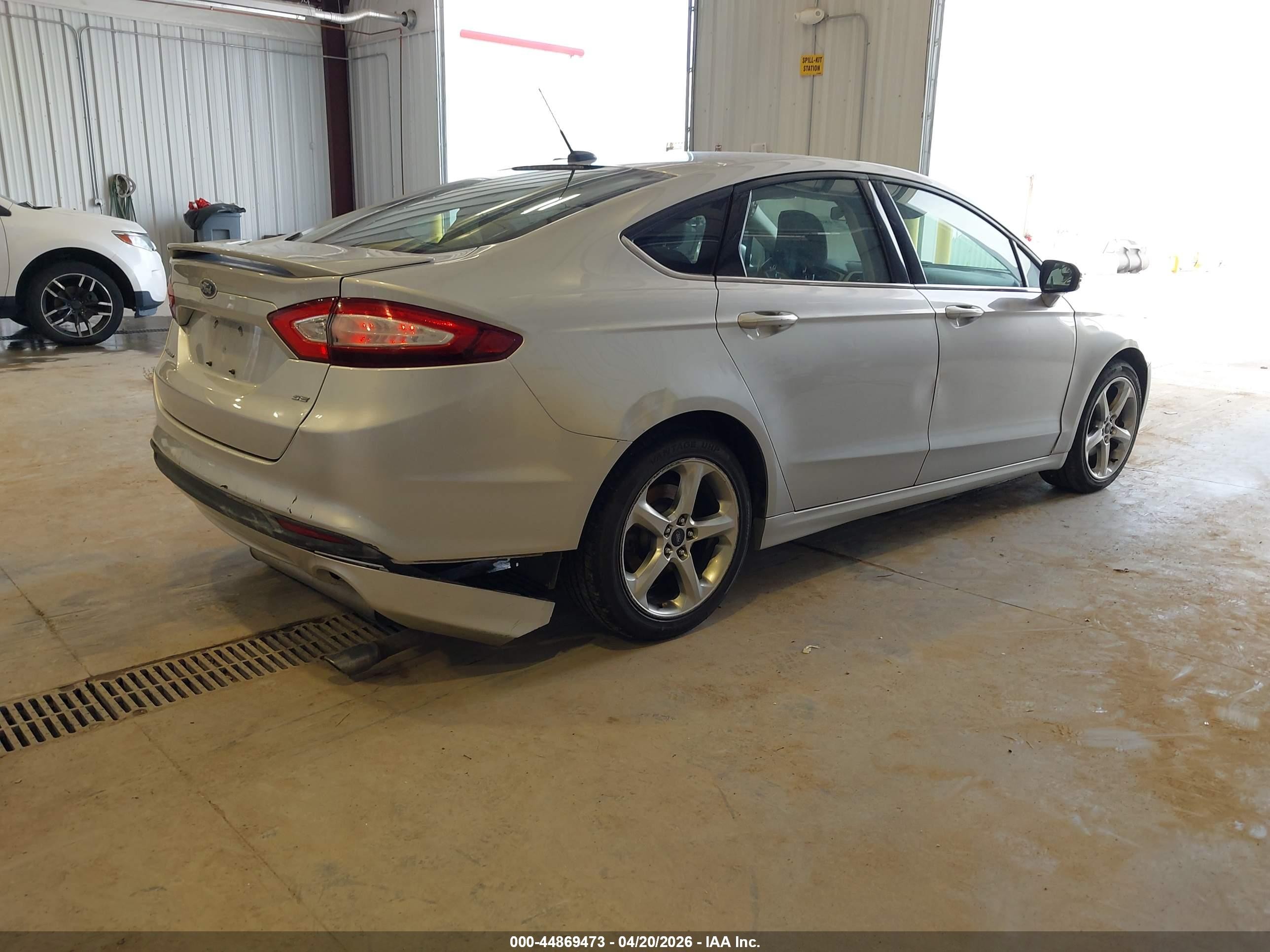 2014 Ford Fusion Se Silver vin: 3FA6P0H74ER324024
