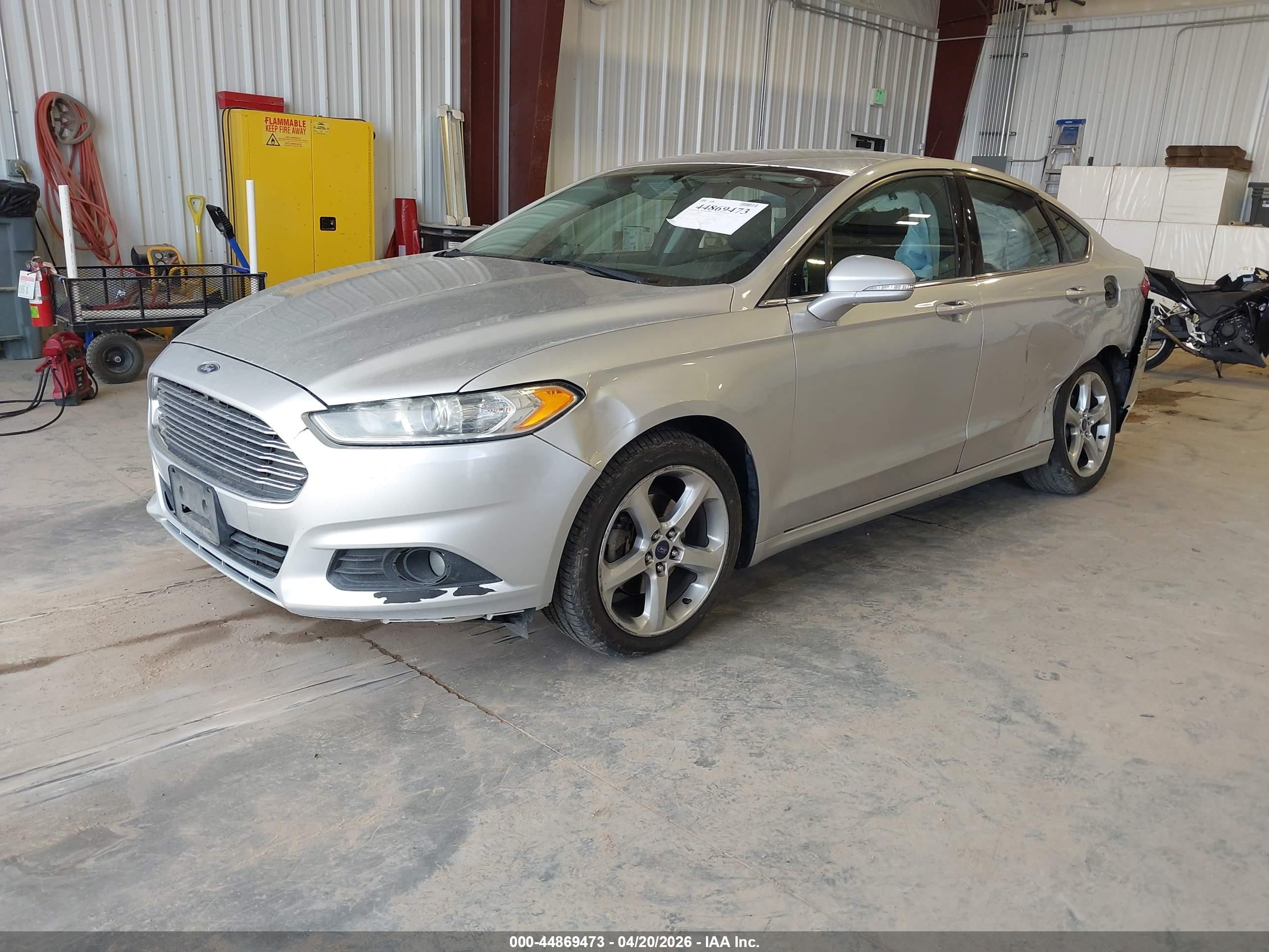 2014 Ford Fusion Se Silver vin: 3FA6P0H74ER324024