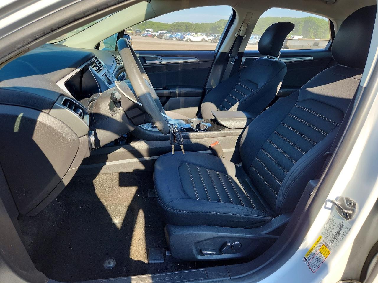 2014 Ford Fusion Se White vin: 3FA6P0H74ER331734