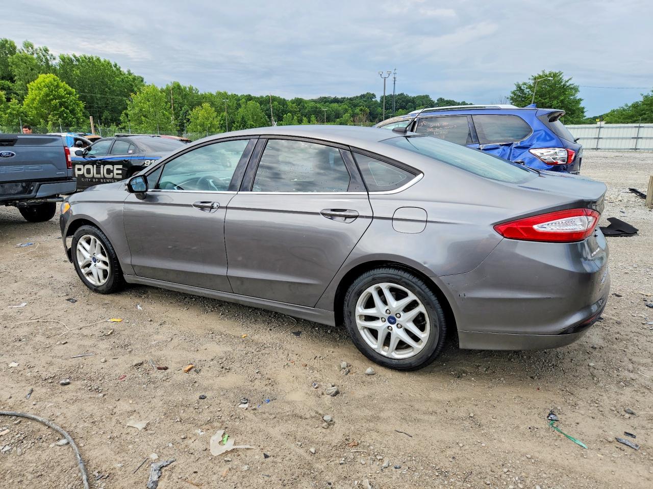 2014 Ford Fusion Se Серый vin: 3FA6P0H74ER339347