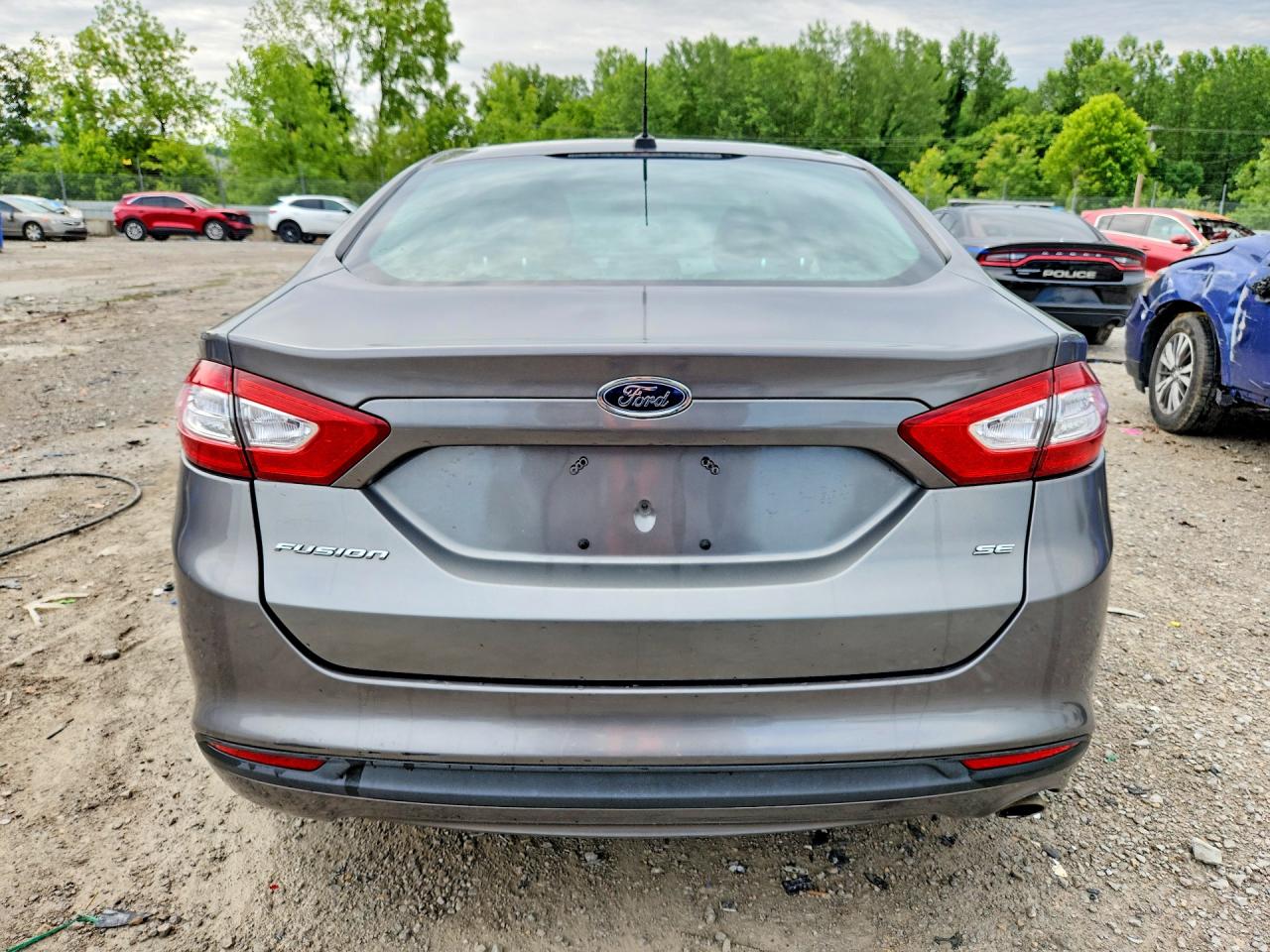 2014 Ford Fusion Se Серый vin: 3FA6P0H74ER339347