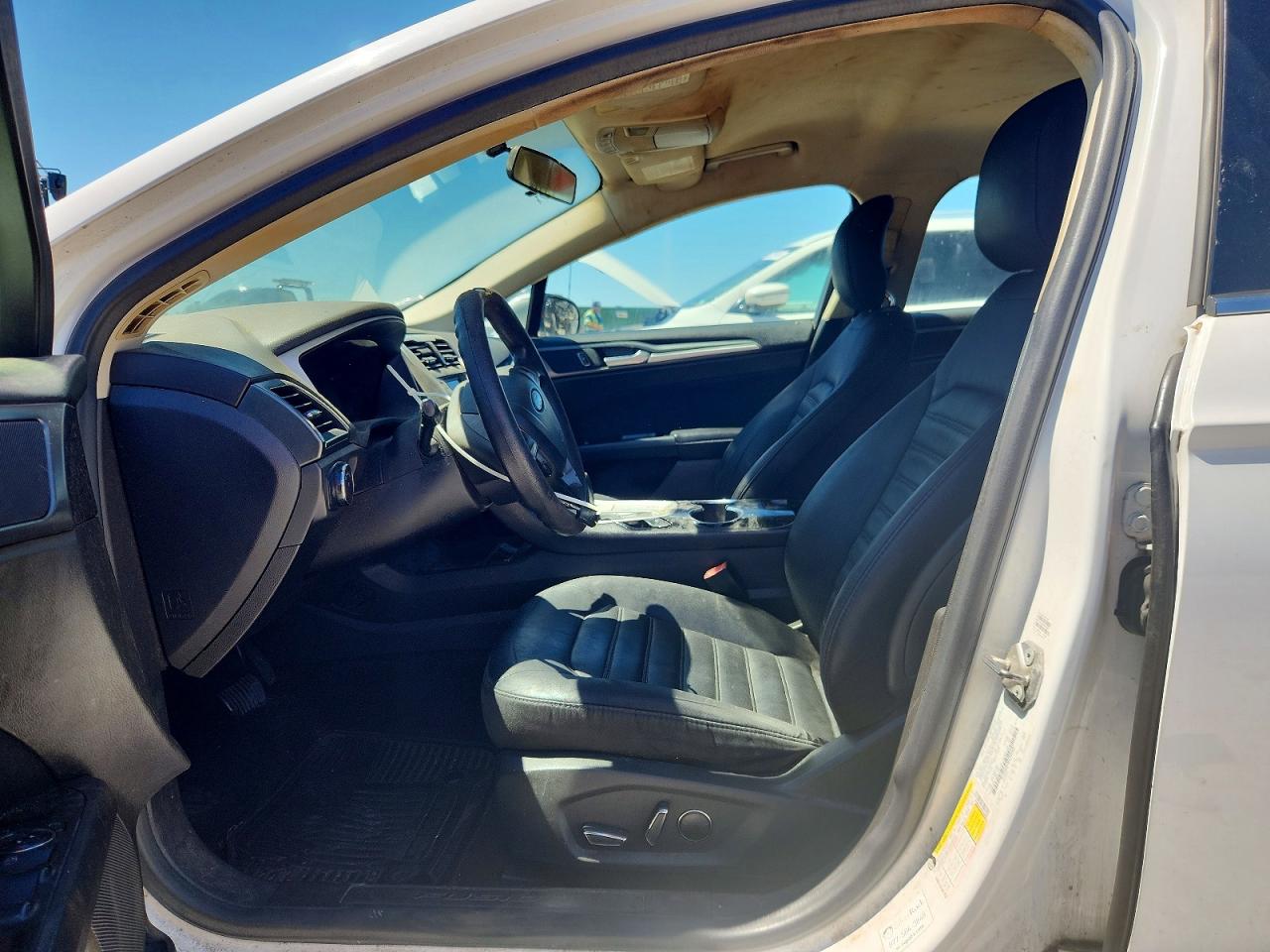 2014 Ford Fusion Se White vin: 3FA6P0H74ER344905
