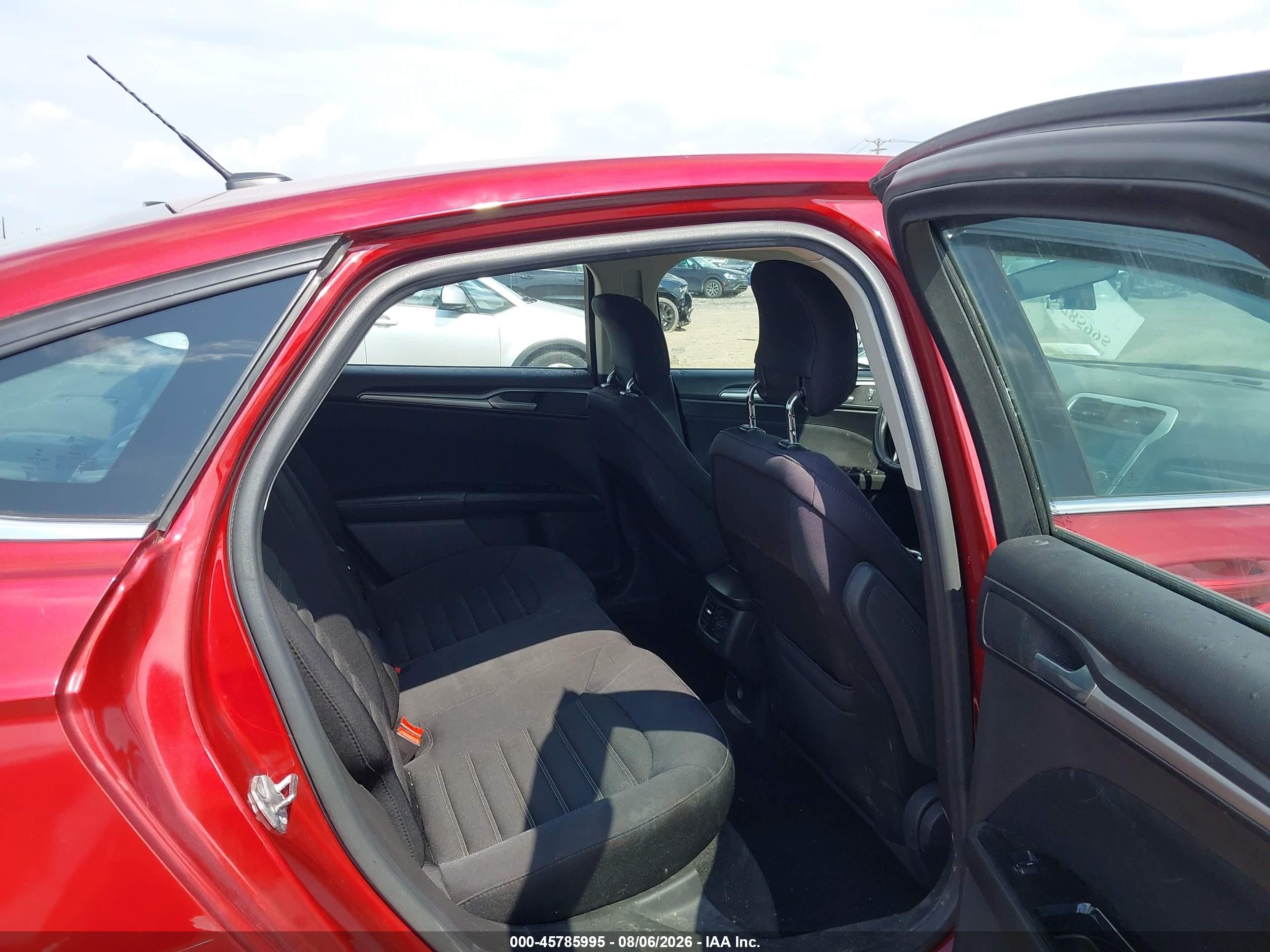 2014 Ford Fusion Se Red vin: 3FA6P0H74ER362854