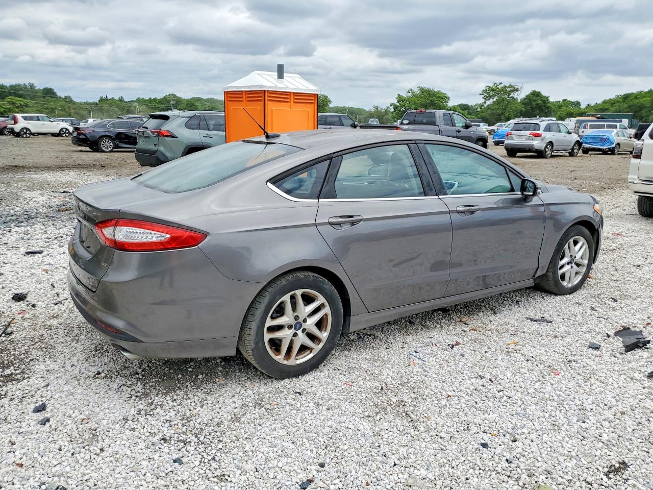 2014 Ford Fusion Se Серый vin: 3FA6P0H74ER390380
