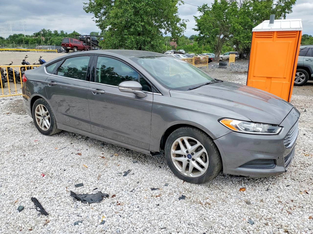 2014 Ford Fusion Se Серый vin: 3FA6P0H74ER390380