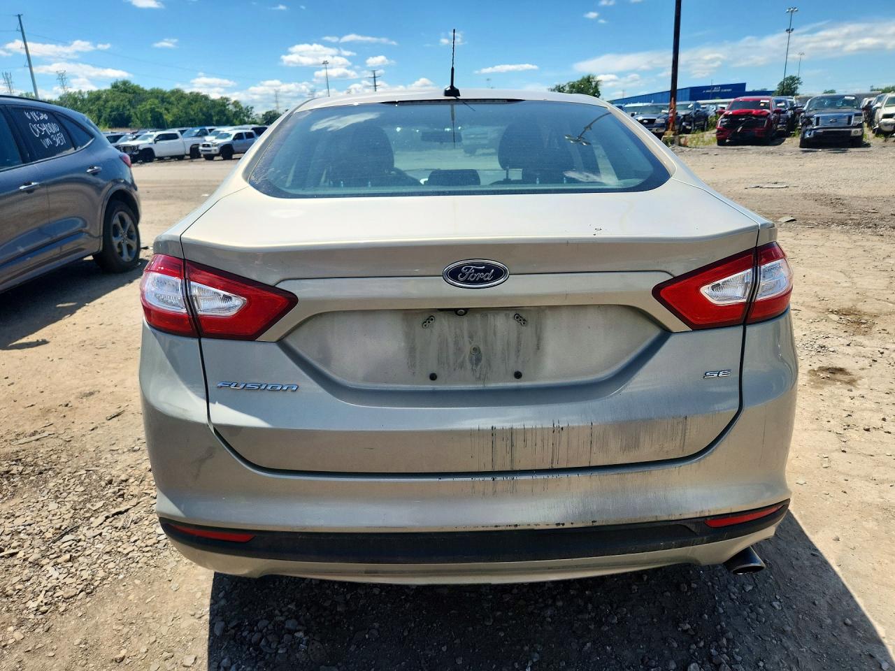 2015 Ford Fusion Se Gold vin: 3FA6P0H74FR112029