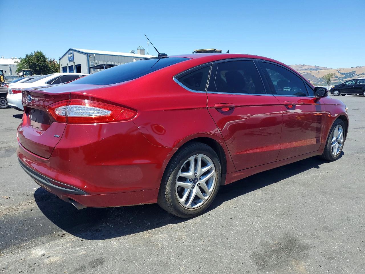 2015 Ford Fusion Se Red vin: 3FA6P0H74FR122401