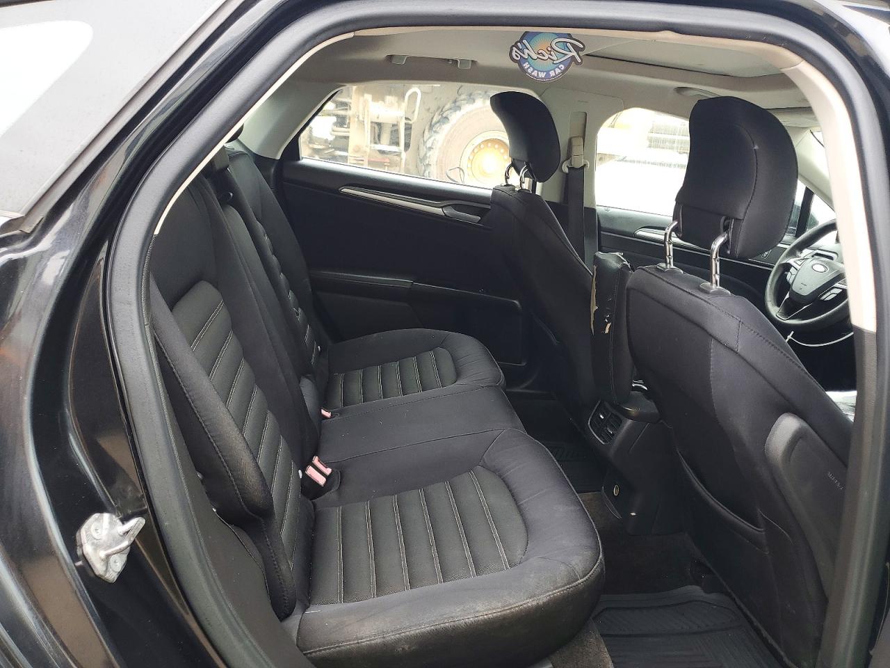 2015 Ford Fusion Se Black vin: 3FA6P0H74FR145094
