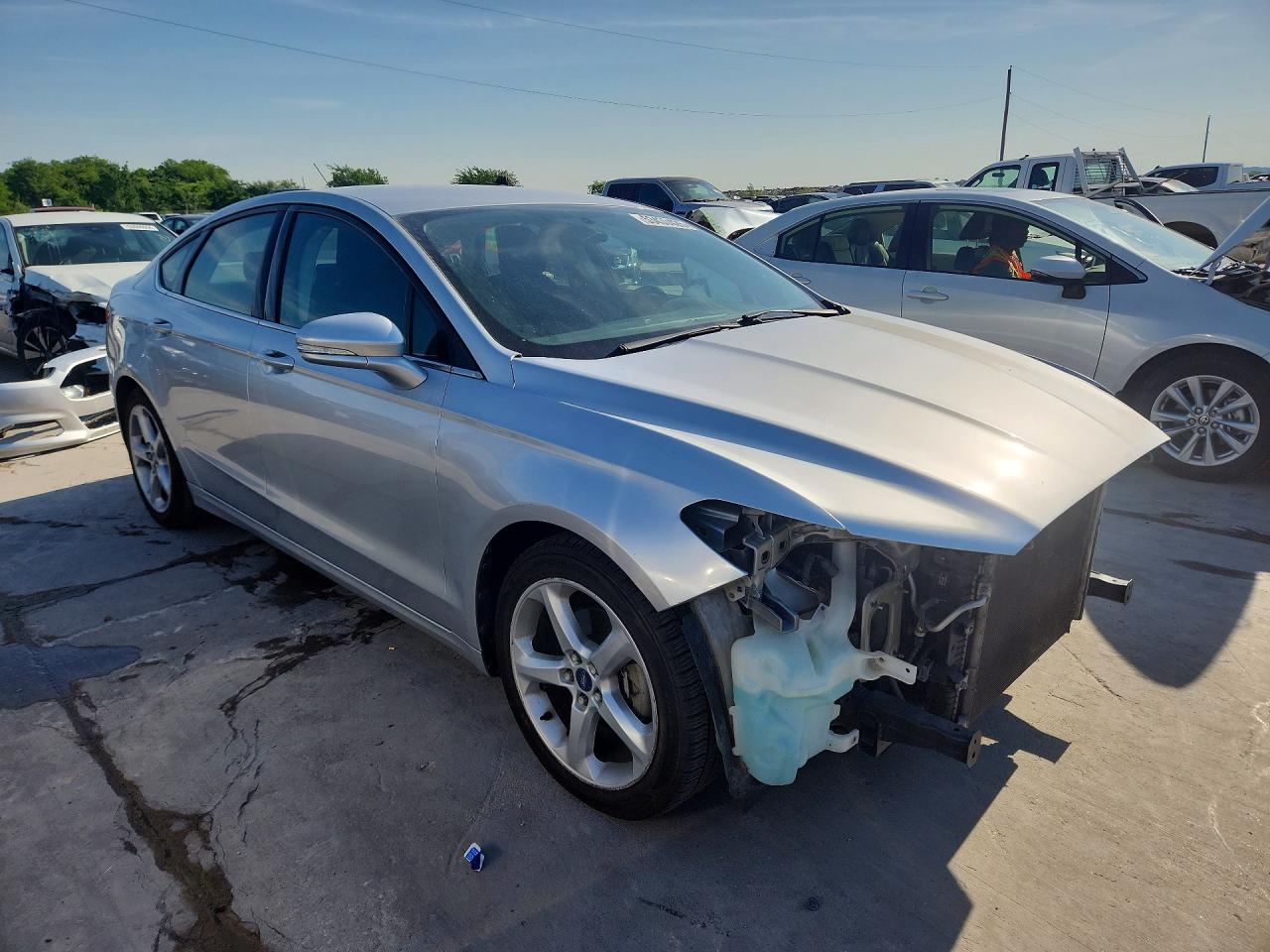 2015 Ford Fusion Se Silver vin: 3FA6P0H74FR150277