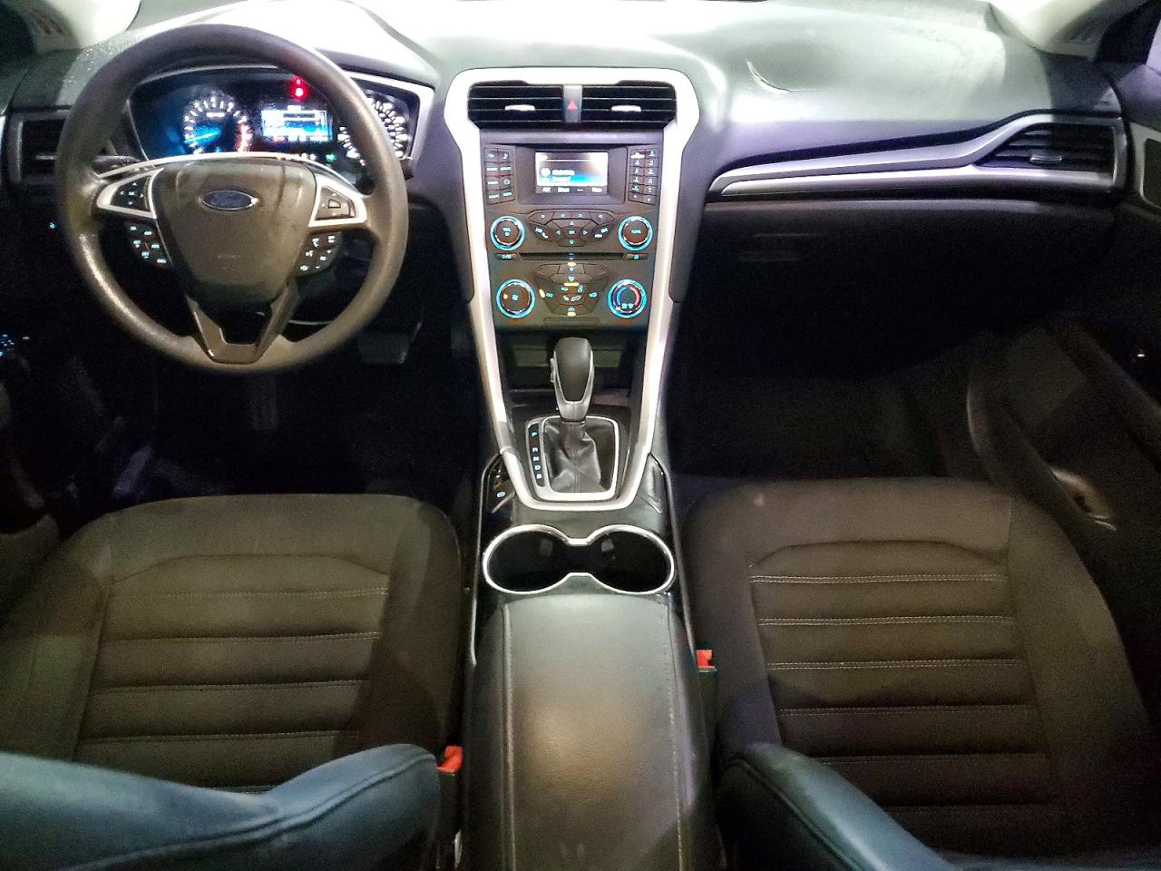 2015 Ford Fusion Se Серый vin: 3FA6P0H74FR198104