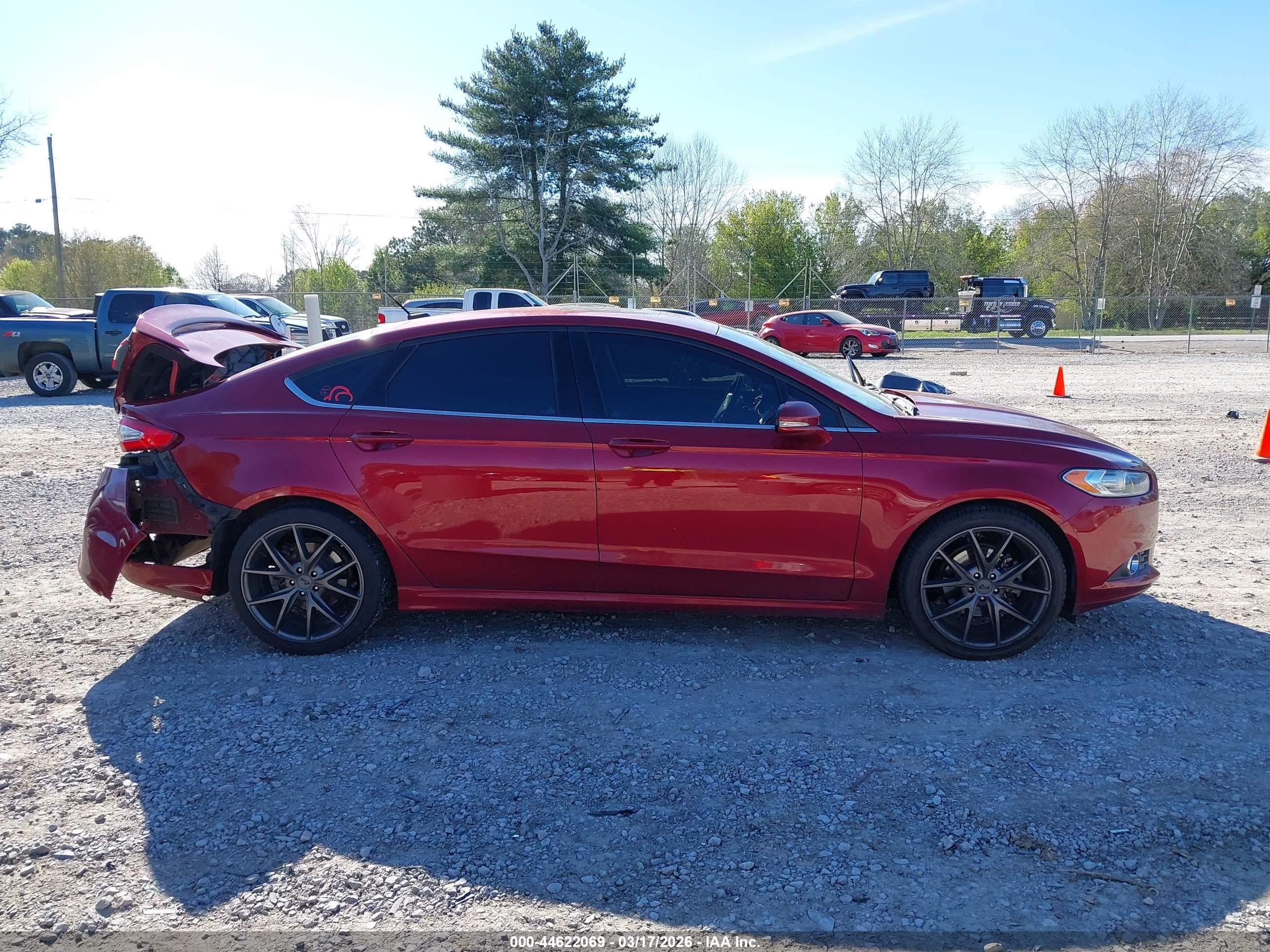 2015 Ford Fusion Se Red vin: 3FA6P0H74FR199124