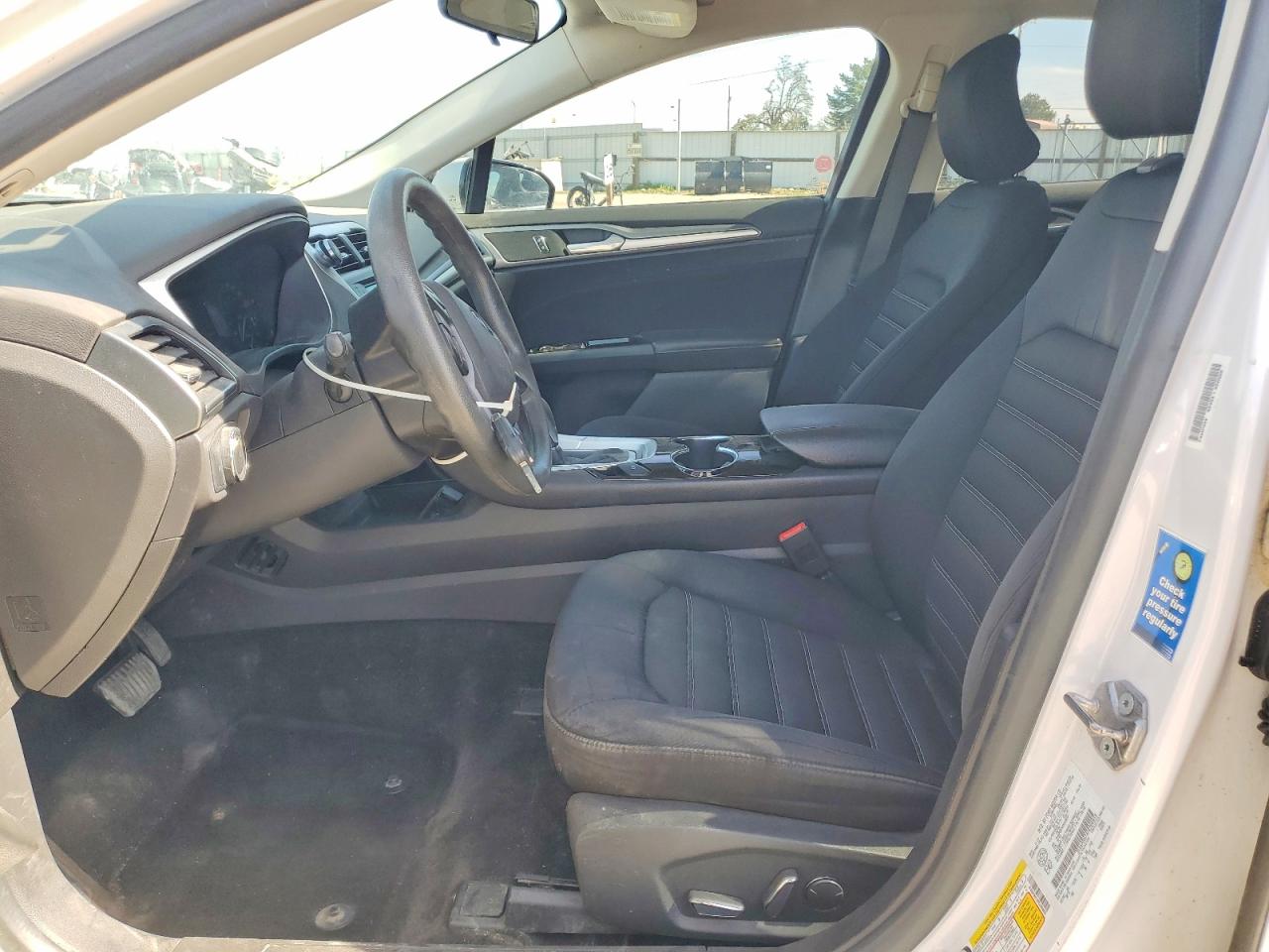2015 Ford Fusion Se White vin: 3FA6P0H74FR209859