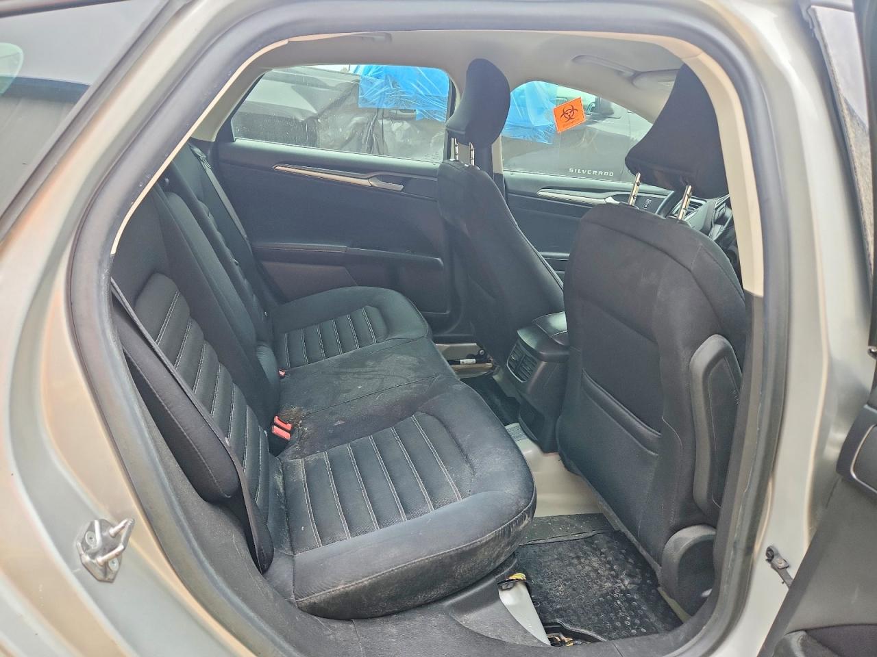 2015 Ford Fusion Se Silver vin: 3FA6P0H74FR288336