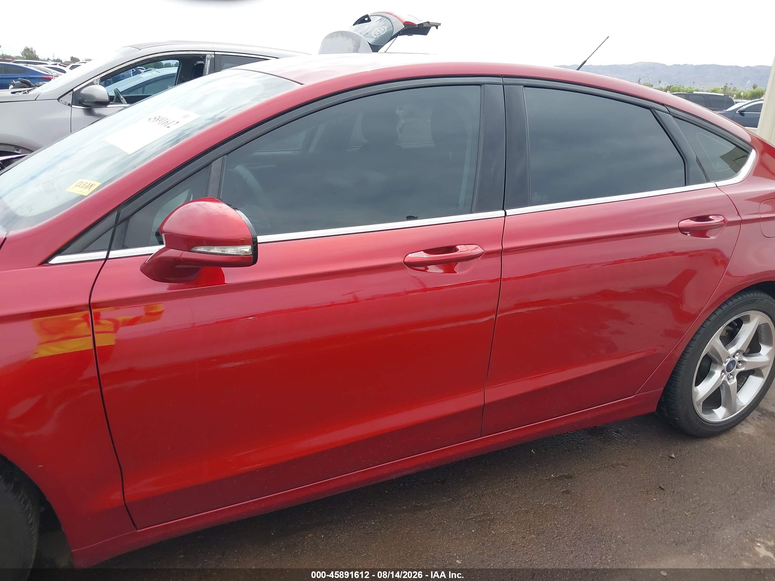 2015 Ford Fusion Se Red vin: 3FA6P0H74FR305992